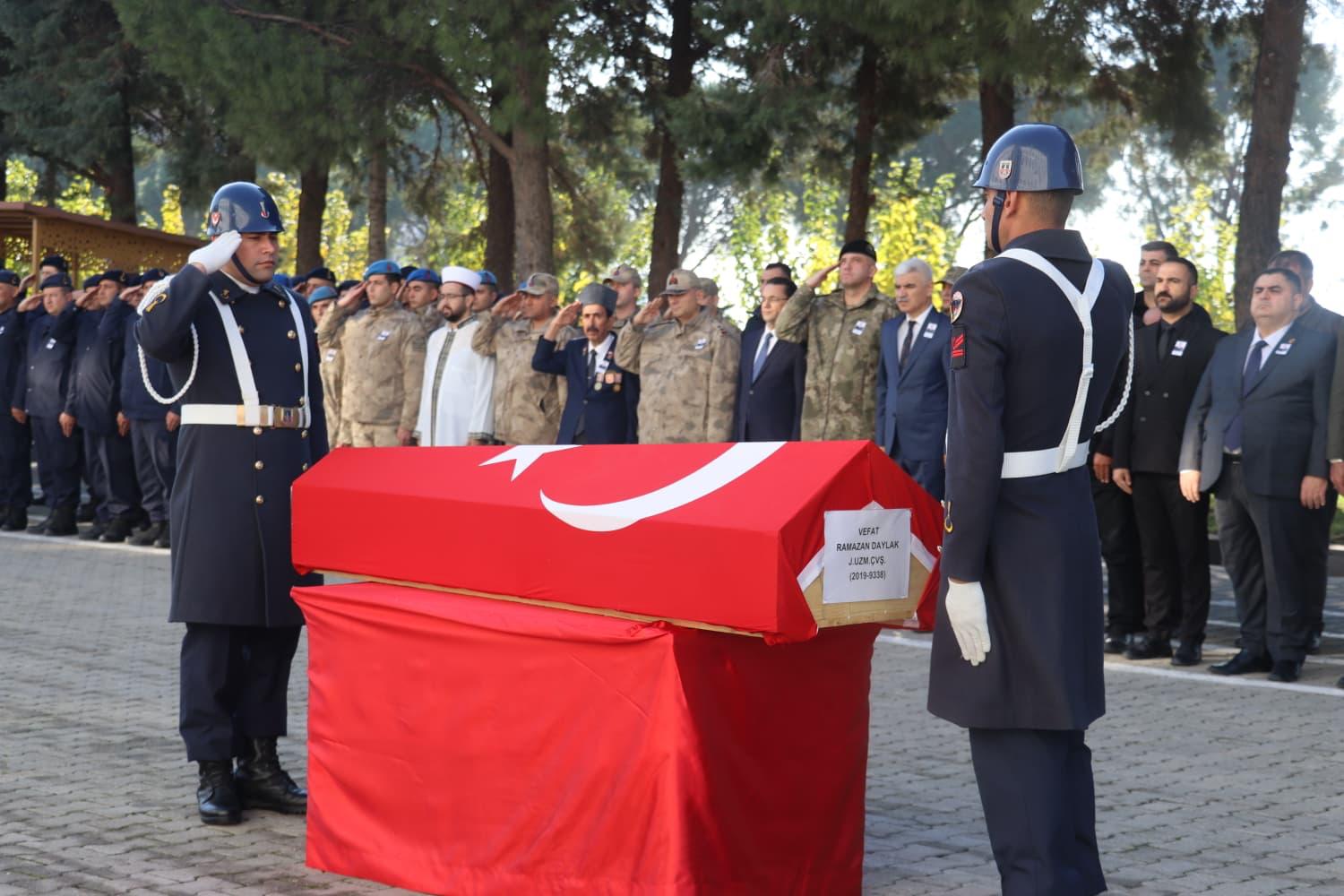 Uzman Çavuş ve 6 aylık hamile eşi kazada öldü; Kayseri'de toprağa verilecekler - Görsel 3