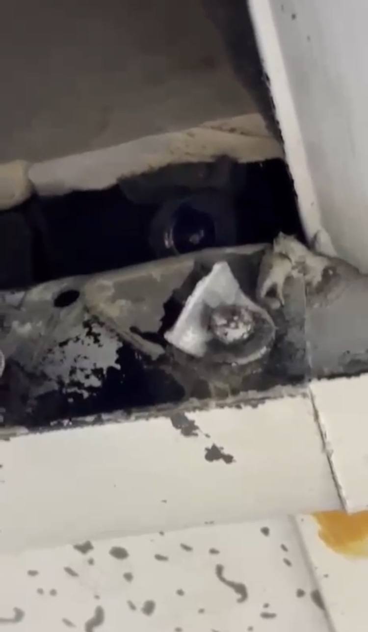 İstanbul - Sultangazi‘de kadınların giyinme odasında gizli kamera bulundu; düğün salonu mühürlendi - Görsel 5