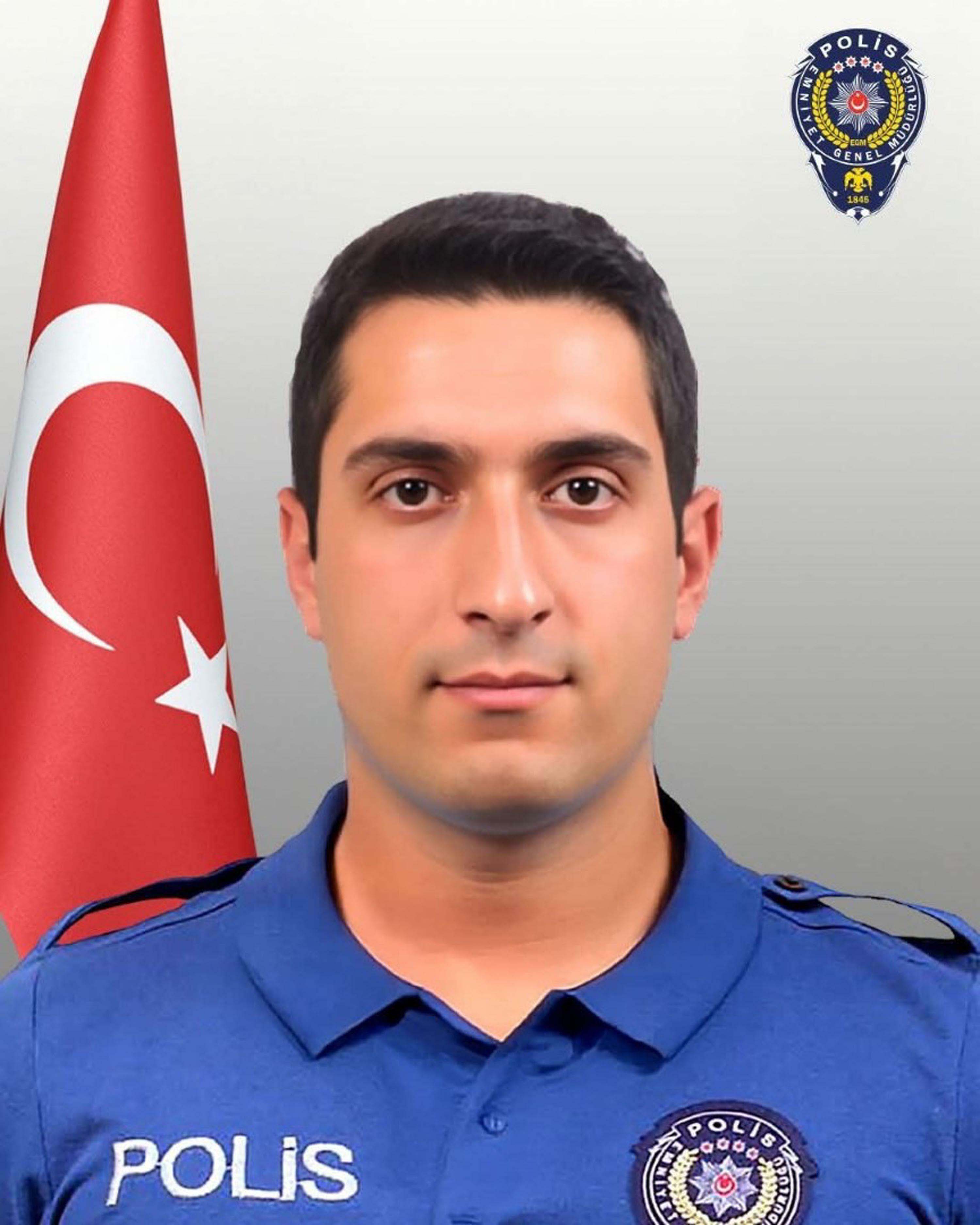 1 polisin şehit olduğu kazada yaralanan trafik polisi de kurtarılamadı - Görsel 1