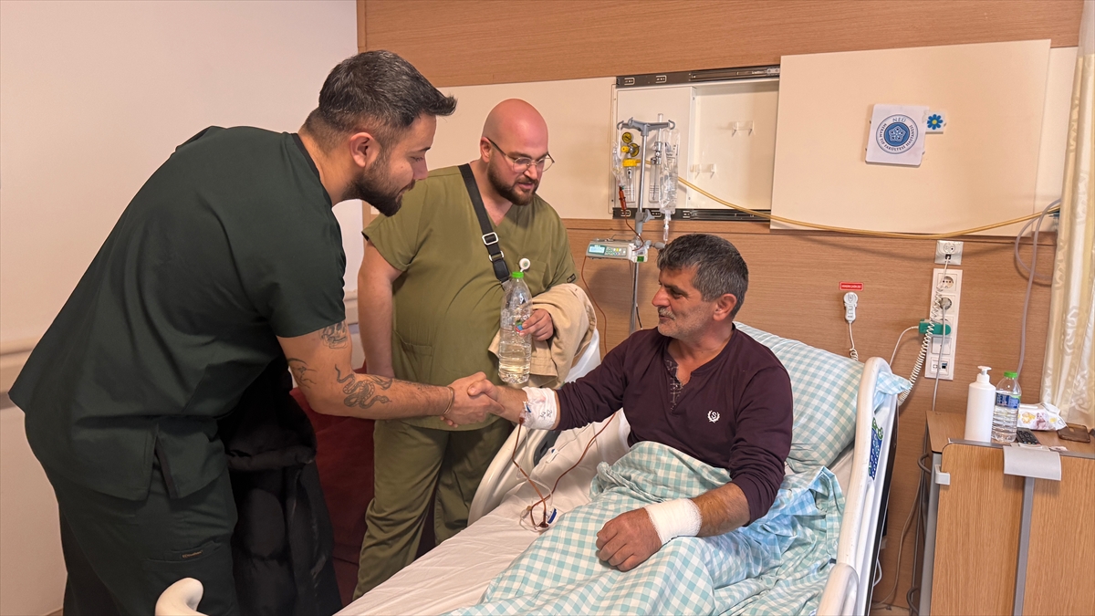 KONYA - Görevi başında kalp krizi geçiren anjiyo teknisyeni anında müdahaleyle hayatta kaldı - Görsel 2