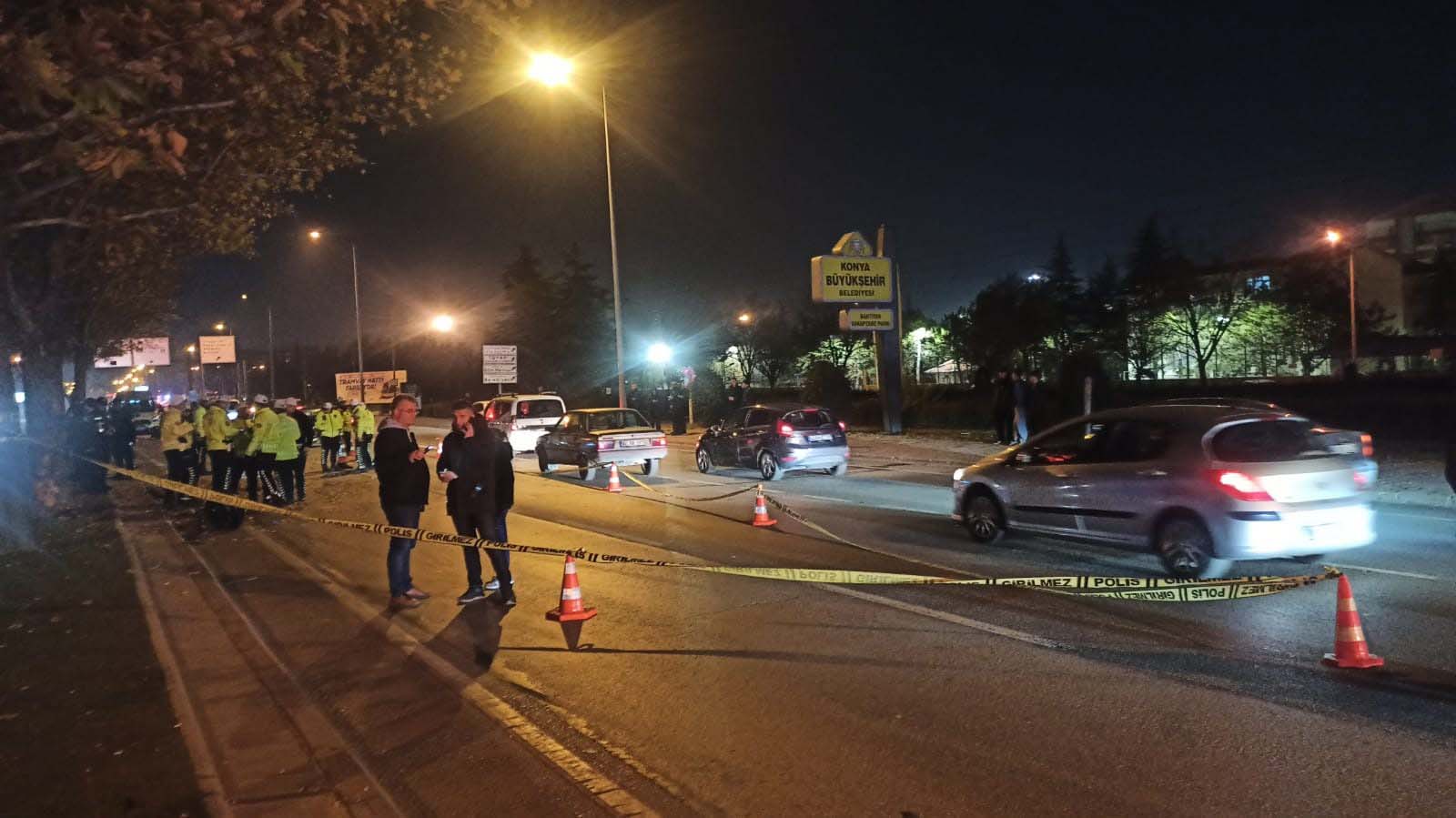 KONYA'DA GEÇME MANEVRASI FELAKETLE SONUÇLANDI: 1 ÖLÜ, 2 YARALI - Görsel 3