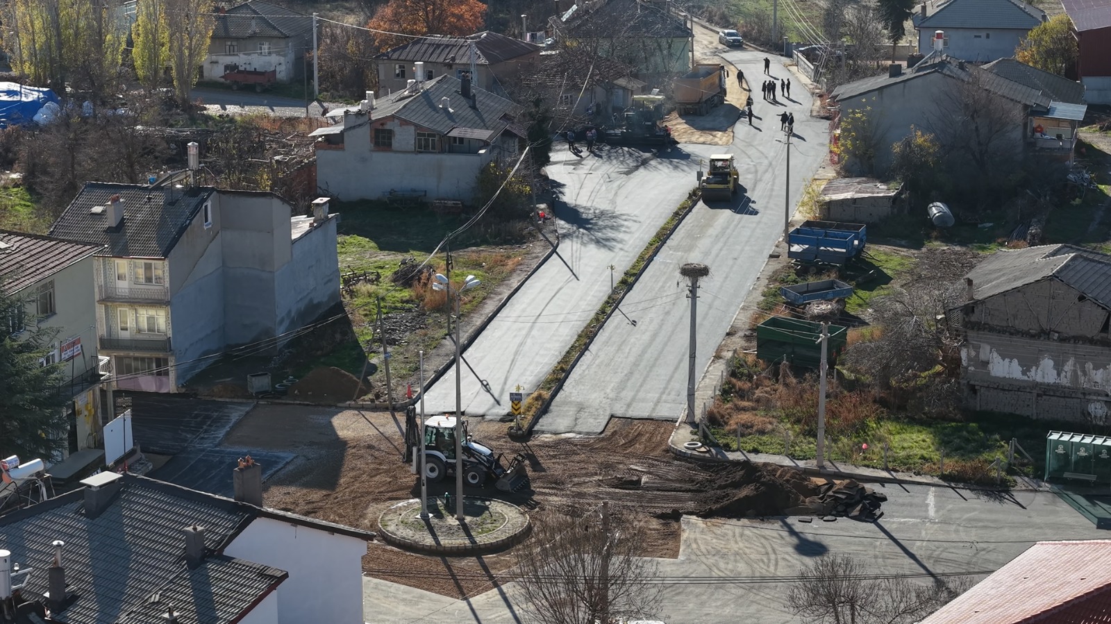 KESECİK MAHALLESİNE SICAK ASFALT  - Görsel 2