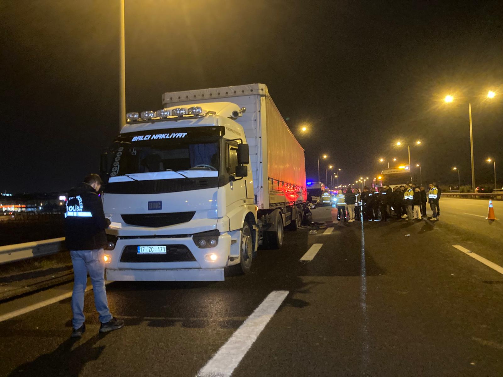 Ankara'da otomobil, TIR'a arkadan çarptı: 2 ölü, 1 yaralı - Görsel 6