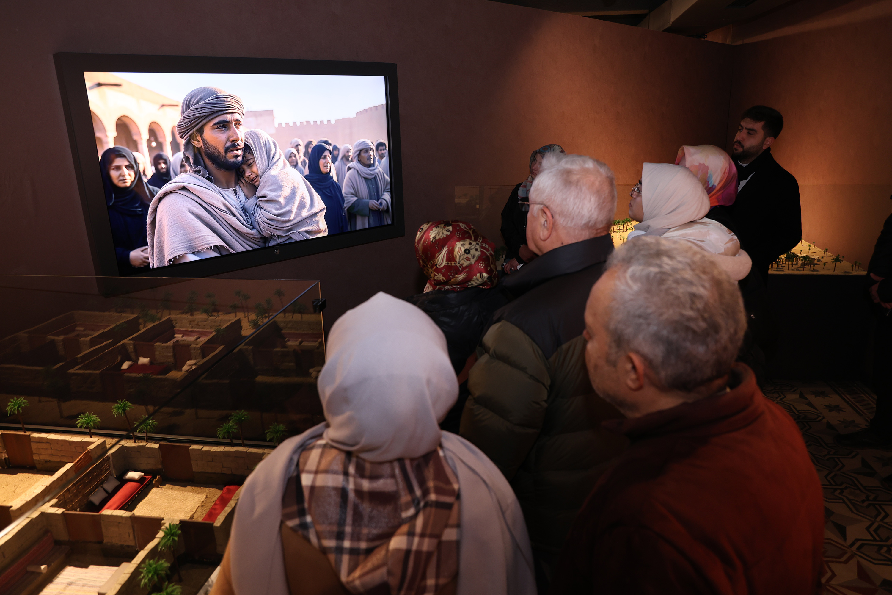 BAŞKAN ALTAY TÜRKİYE’DE İLK OLAN SİYER SERGİSİ’NE TÜM PEYGAMBER AŞIKLARINI DAVET ETTİ - Görsel 3