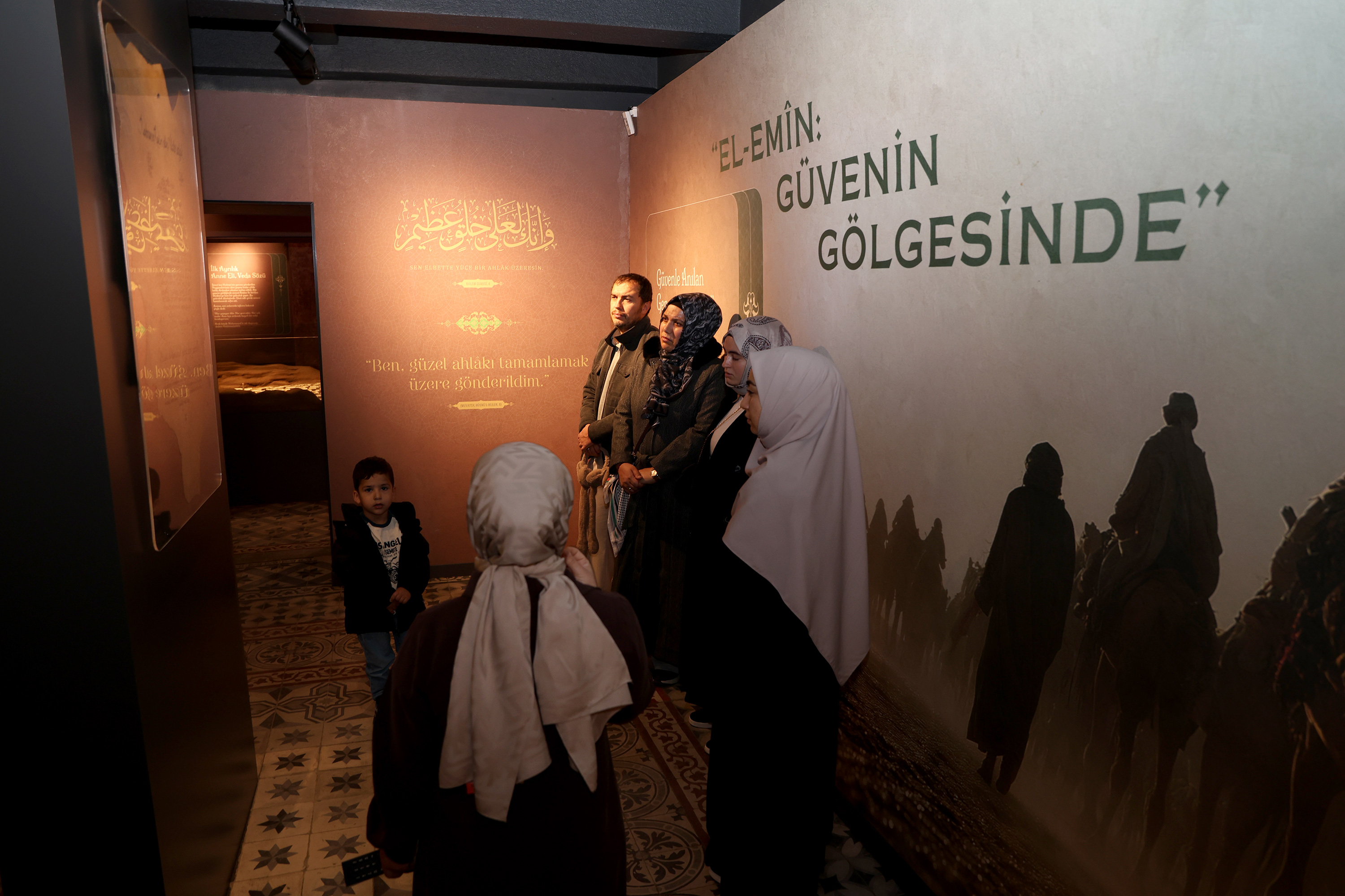 BAŞKAN ALTAY TÜRKİYE’DE İLK OLAN SİYER SERGİSİ’NE TÜM PEYGAMBER AŞIKLARINI DAVET ETTİ - Görsel 8