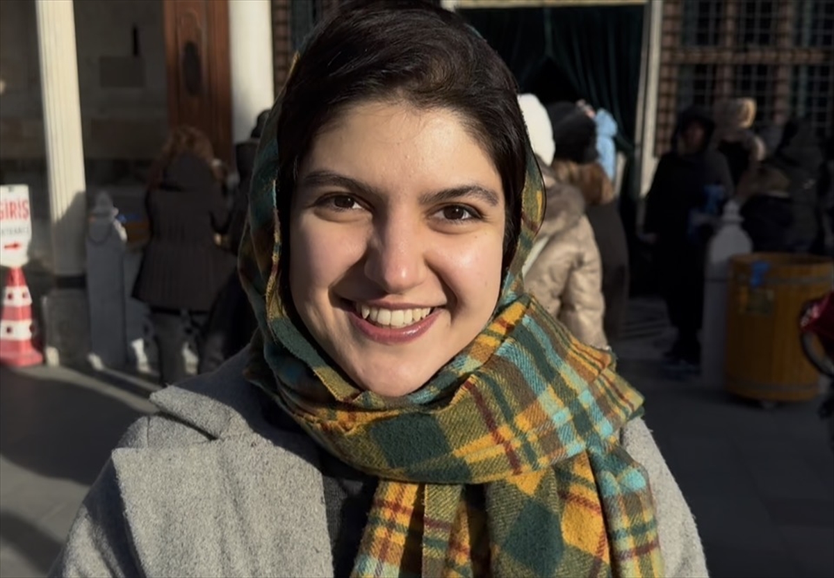 Mevlana, dünyanın farklı ülkelerinden gelen turistleri Konya'da buluşturuyor - Görsel 5