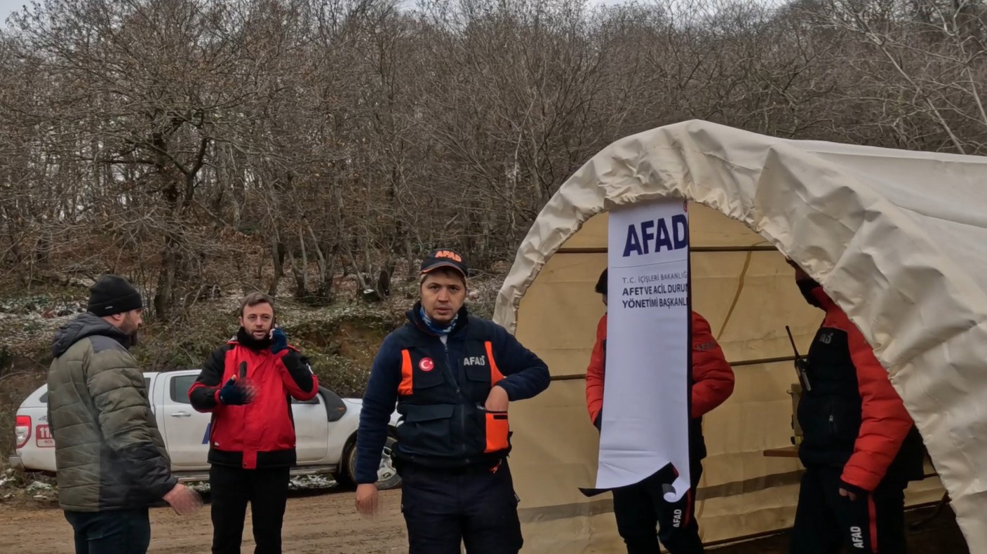 Erkek arkadaşıyla tartışıp kamptan ayrılan Elif, Google Harita üzerinden iz çizme programıyla aranıyor - Görsel 8