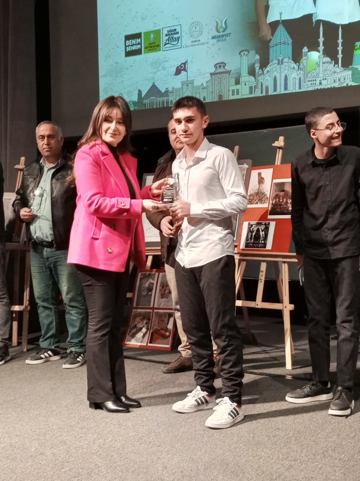 Seydişehir Anadolu İHL’den Münazara Yarışmasında Büyük Başarı: İlk Turu Birincilikle Tamamladı! - Görsel 7