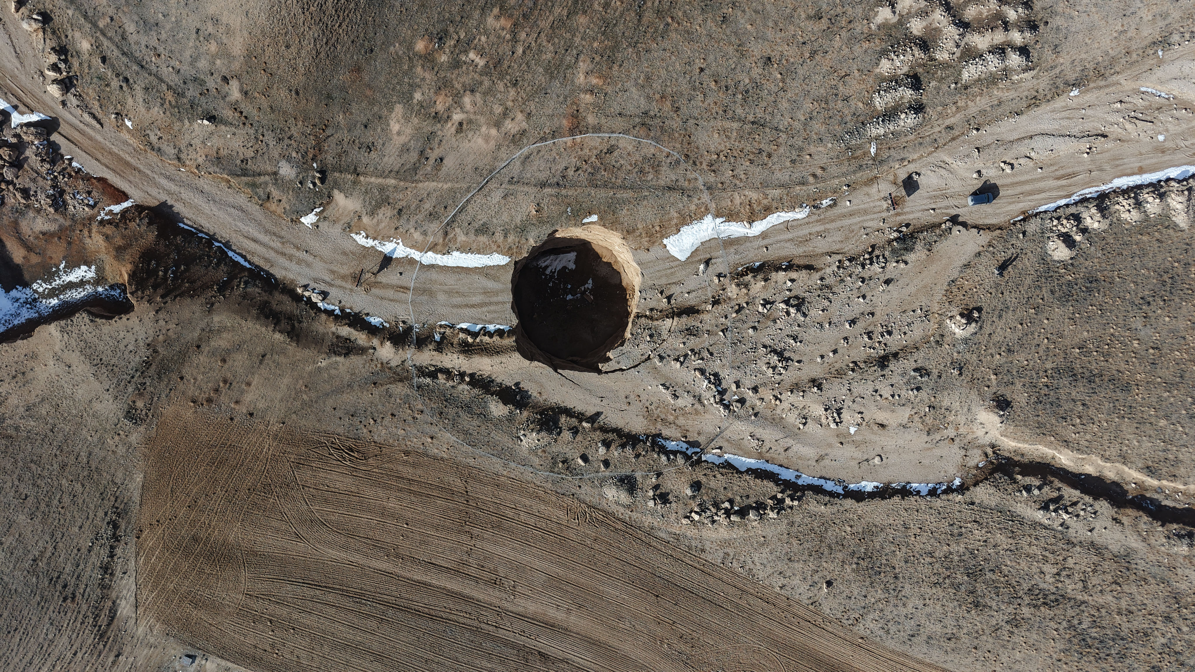 Konya kent merkezine 30 kilometre mesafede obruk oluştu - Görsel 7