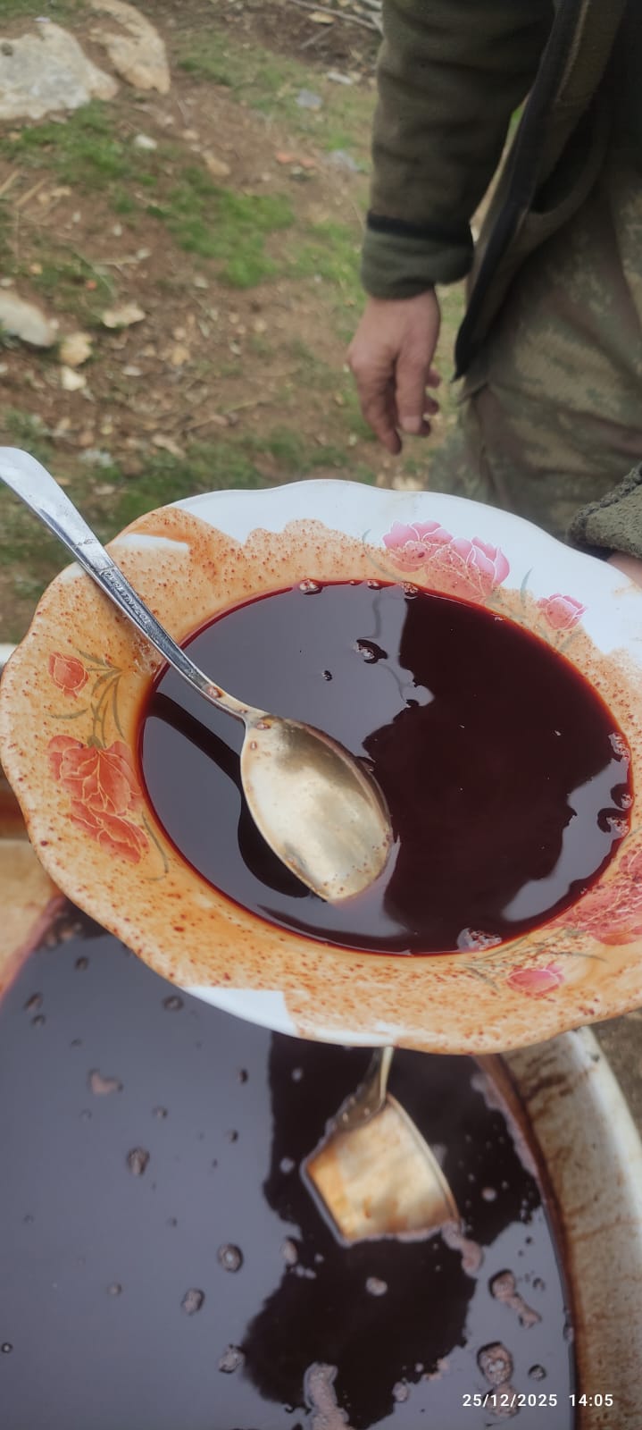 Toroslar’ın Şifa Kaynağı Dogasever Elinde Hayat Buluyor: Ahırlı’da Andız Pekmezi Mesaisi - Görsel 6