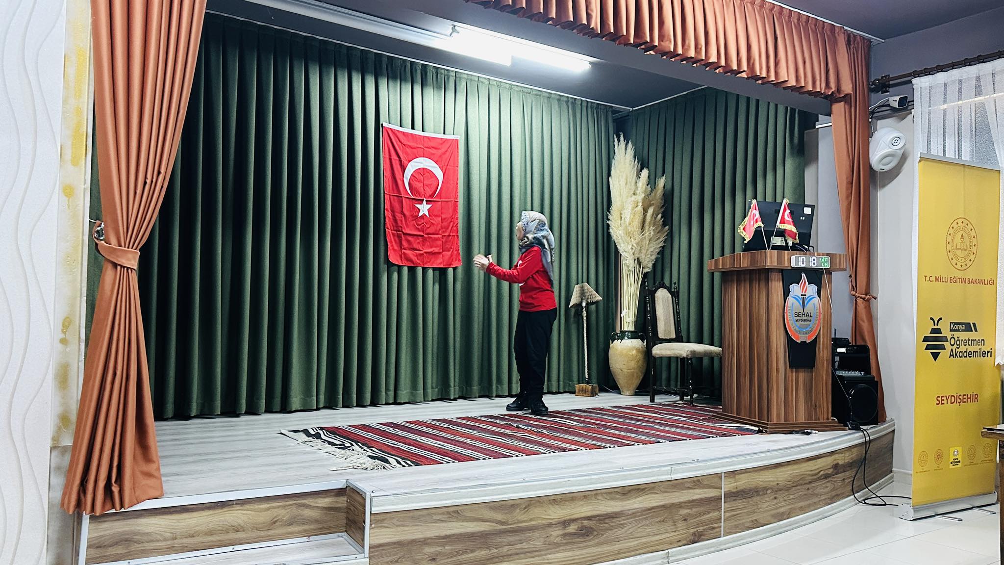 Seydişehir'de İstiklal Marşı'nı Güzel Okuma Yarışması Coşkuyla Gerçekleşti - Görsel 4