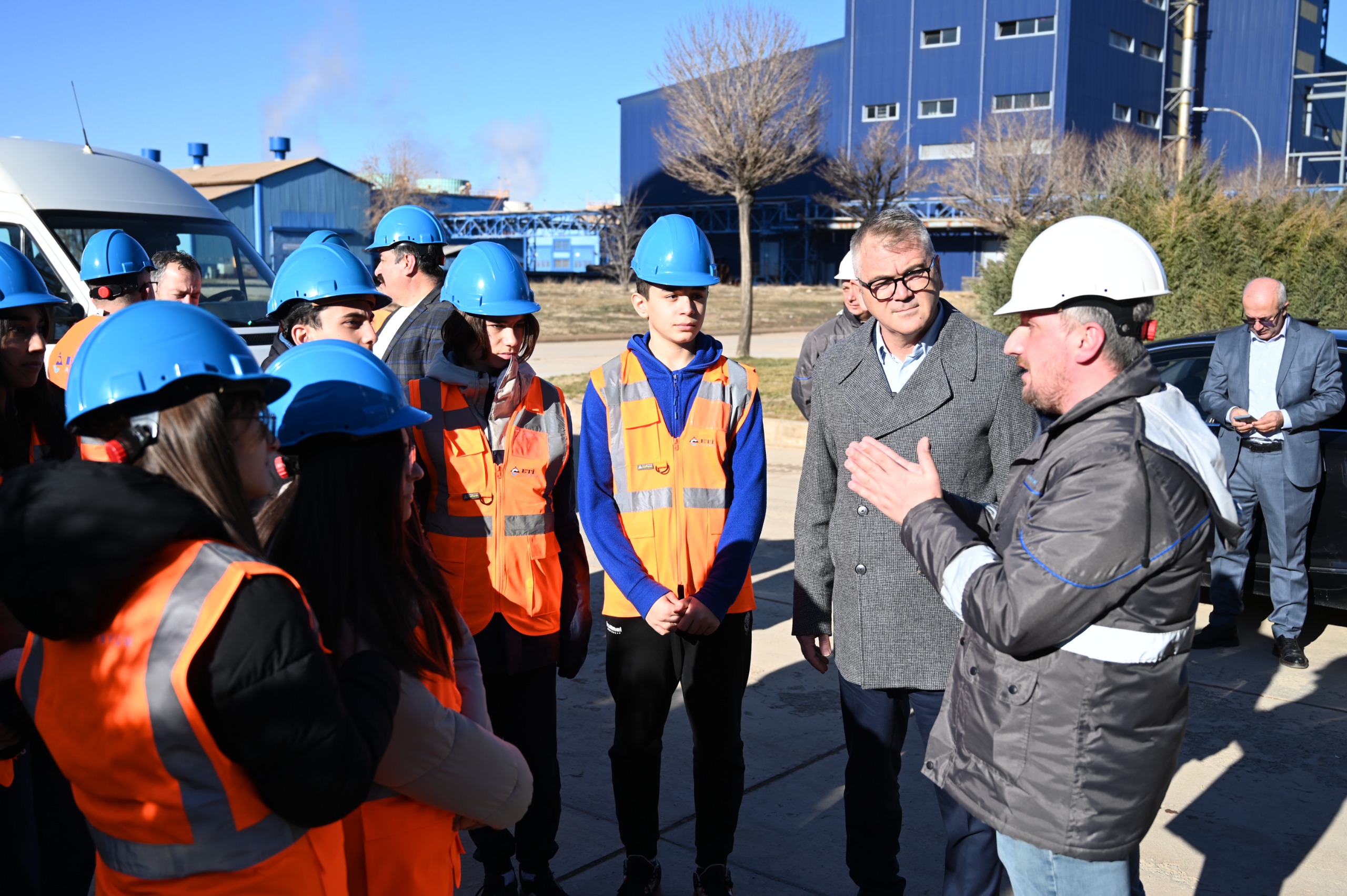 BAŞKAN USTAOĞLU’NDAN ANLAMLI DESTEK: KÜÇÜK SELMA’NIN MEKTUBU KARŞILIK BULDU - Görsel 8