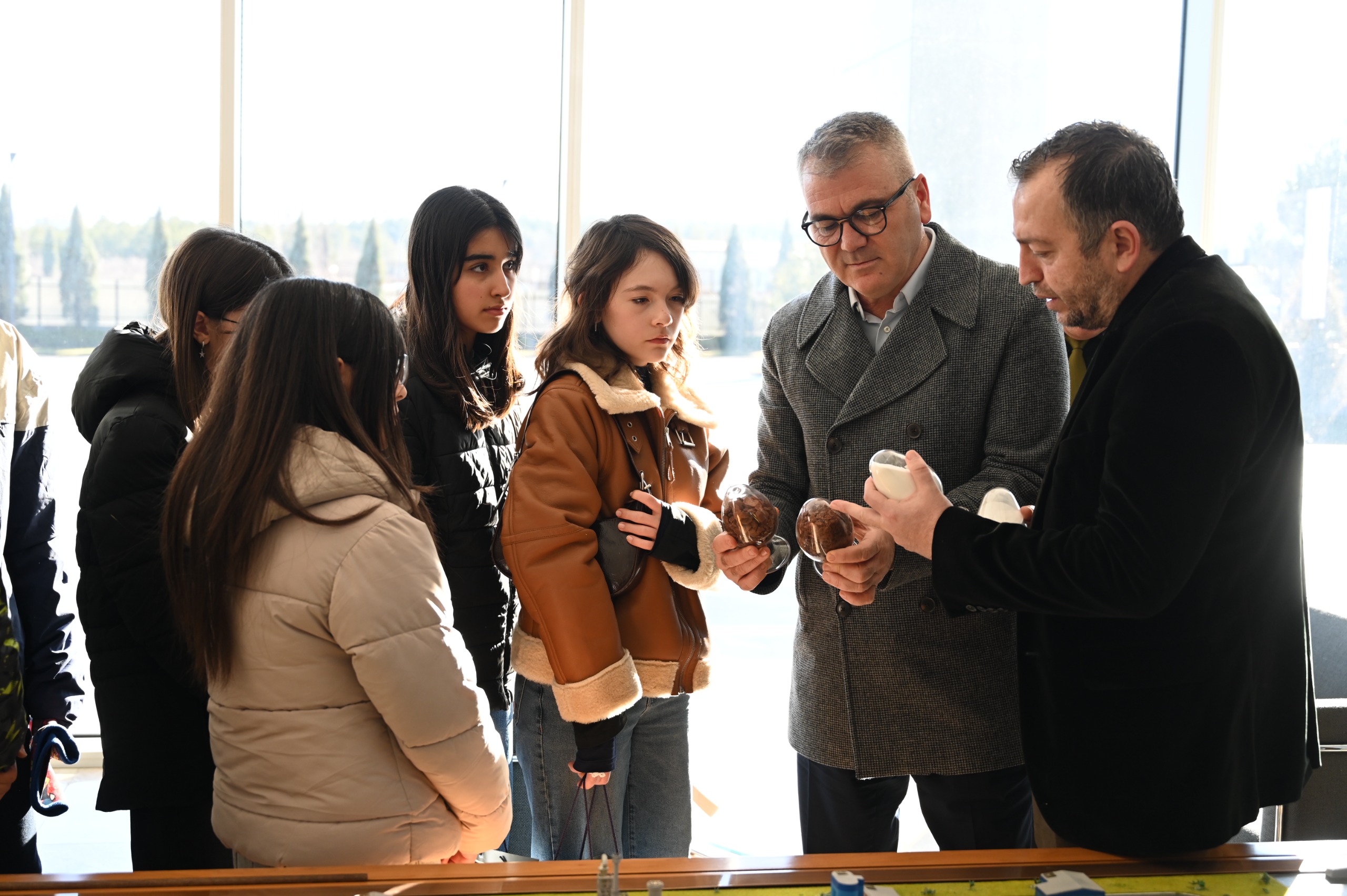 BAŞKAN USTAOĞLU’NDAN ANLAMLI DESTEK: KÜÇÜK SELMA’NIN MEKTUBU KARŞILIK BULDU - Görsel 9