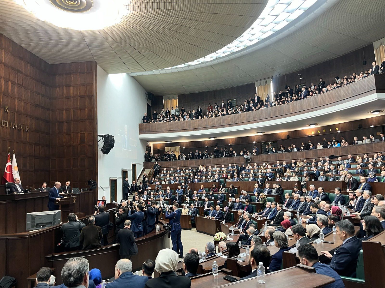 BAŞKAN USTAOĞLU VE İLÇE BAŞAKANI ARIN GRUP TOPLANTISINA KATILDI - Görsel 2