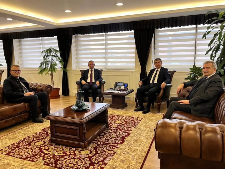 BAŞKAN USTAOĞLU VE İLÇE BAŞAKANI ARIN GRUP TOPLANTISINA KATILDI - Görsel 6