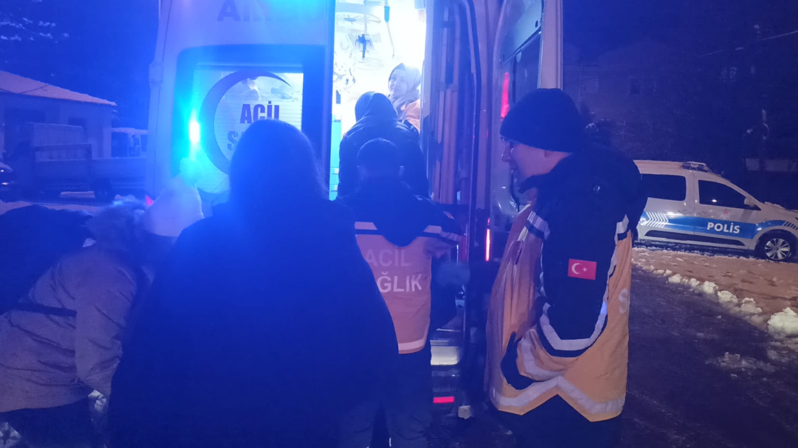 Seydişehir’de Korkutan Yangın: 5 Katlı Bina Tahliye Edildi - Görsel 6