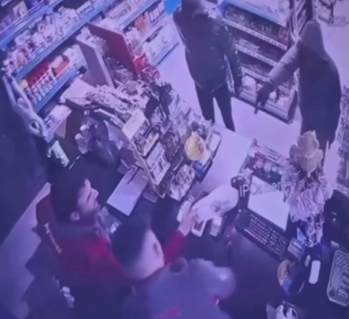 Konya'da akaryakıt istasyonunda silahlı soygun: 3 kişi gözaltında - Görsel 5