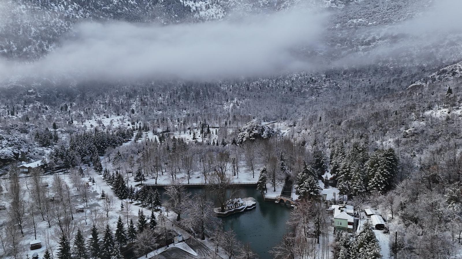 Seydişehir Beyaza Büründü: Özlenen Kar Yağışı Kartpostallık Görüntüler Oluşturdu! - Görsel 5