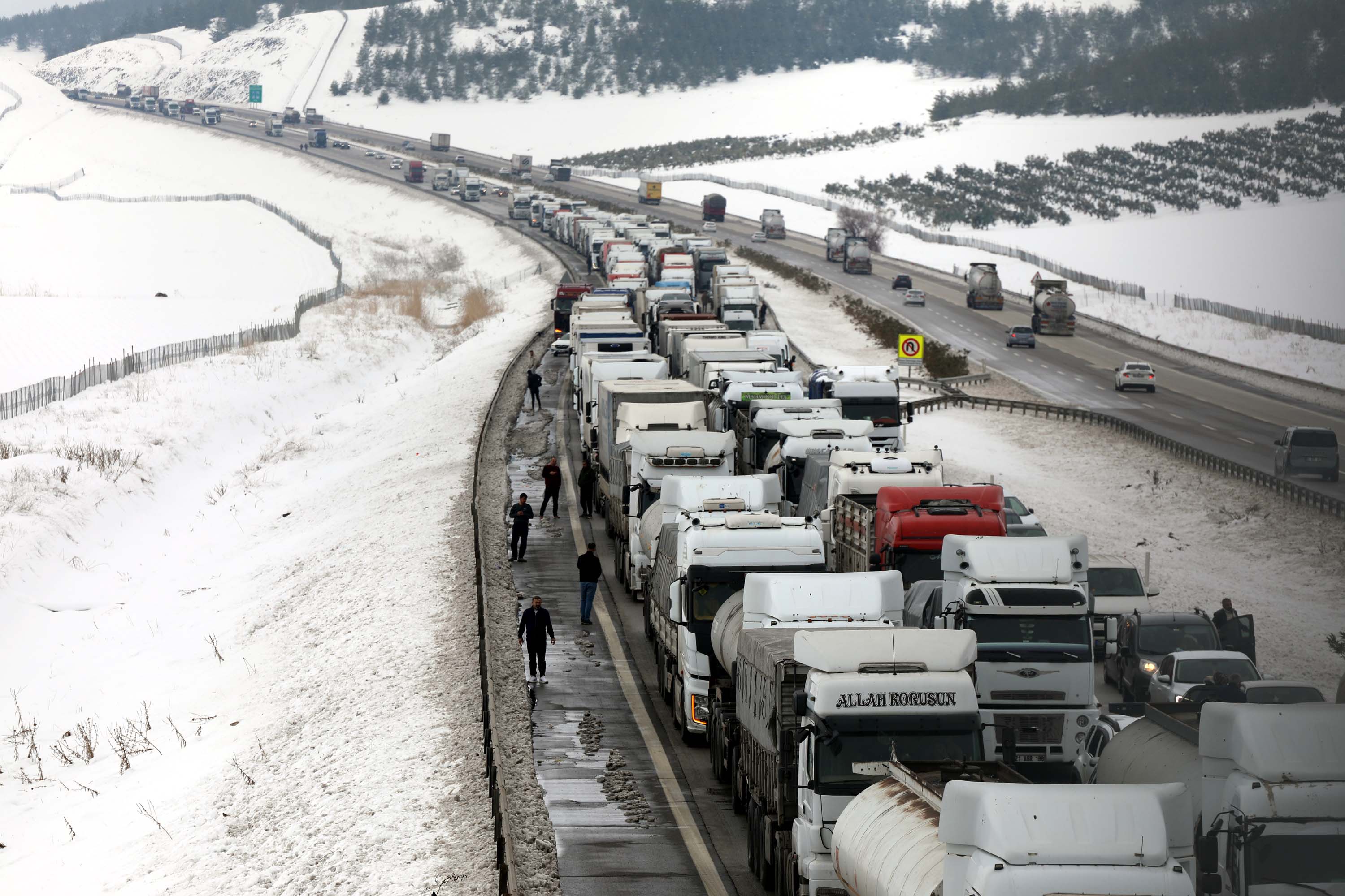 Gaziantep- TAG otoyolunda kilometrelerce araç kuyruğu  - Görsel 3