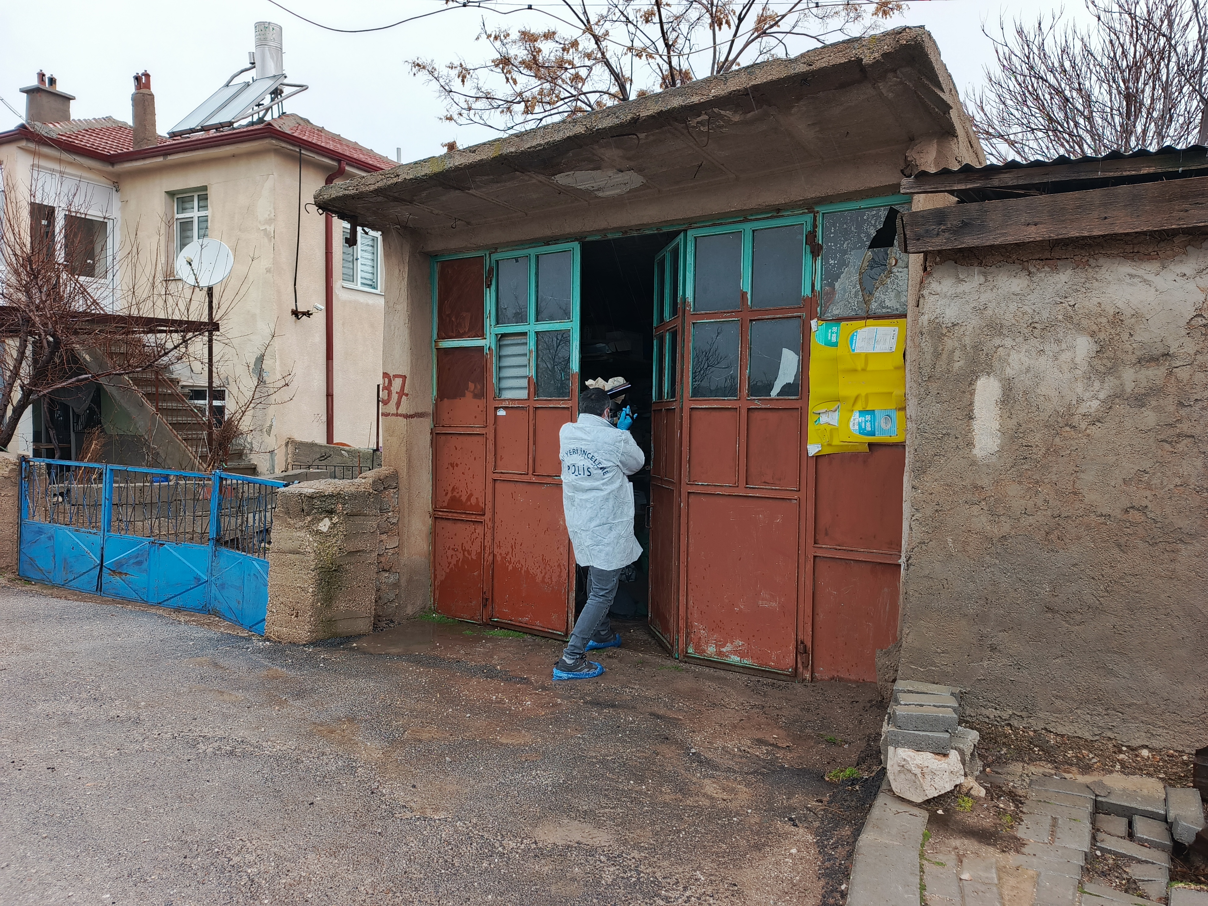 Karaman - Av tüfeğiyle kazara kendini vuran veteriner, hayatını kaybetti - Görsel 5