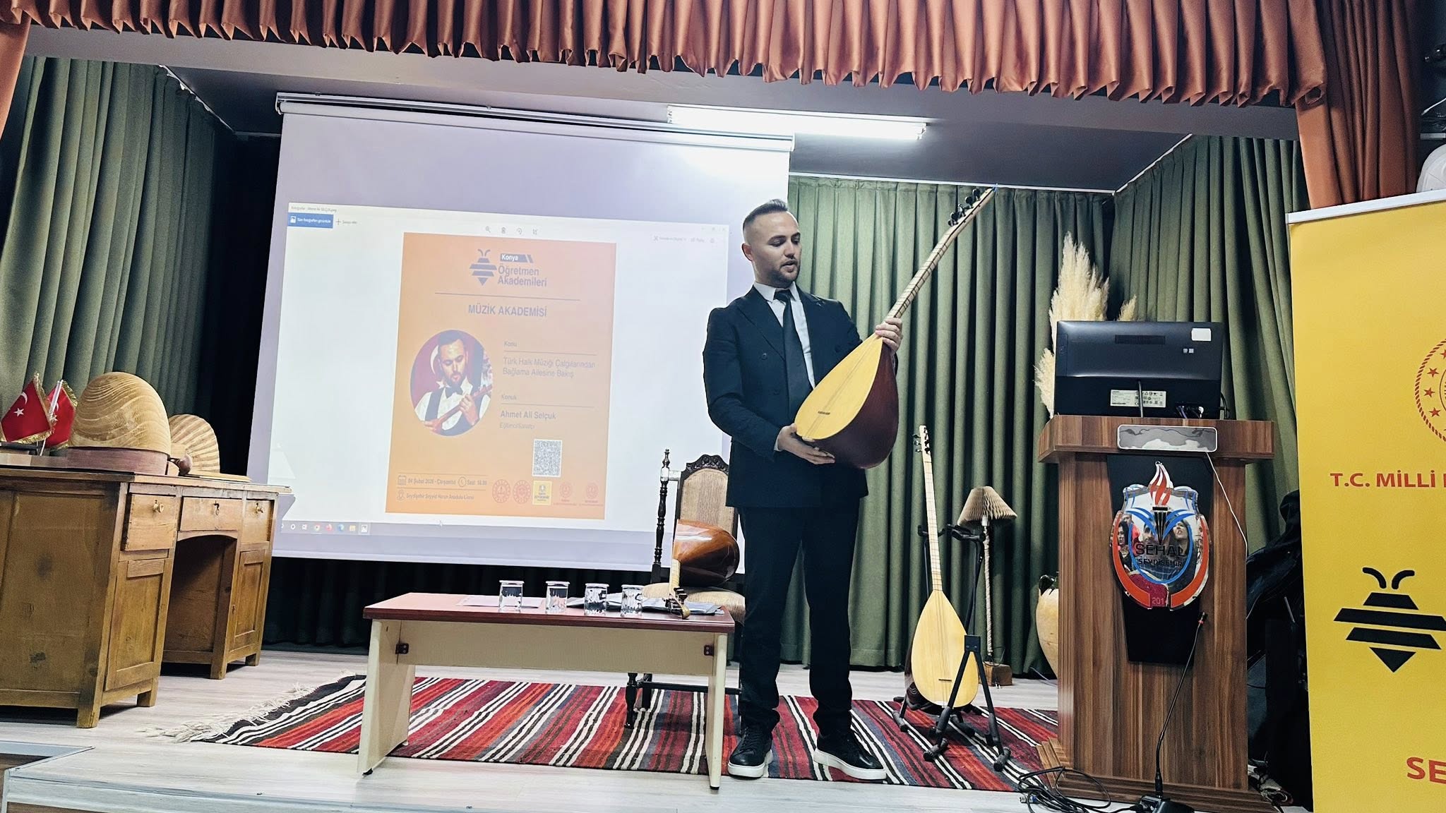 MÜZİK AKADEMİLERİNİN BU HAFTAKİ KONUĞU EĞİTİMCİ/SANATÇI AHMET ALİ SELÇUK OLDU - Görsel 1