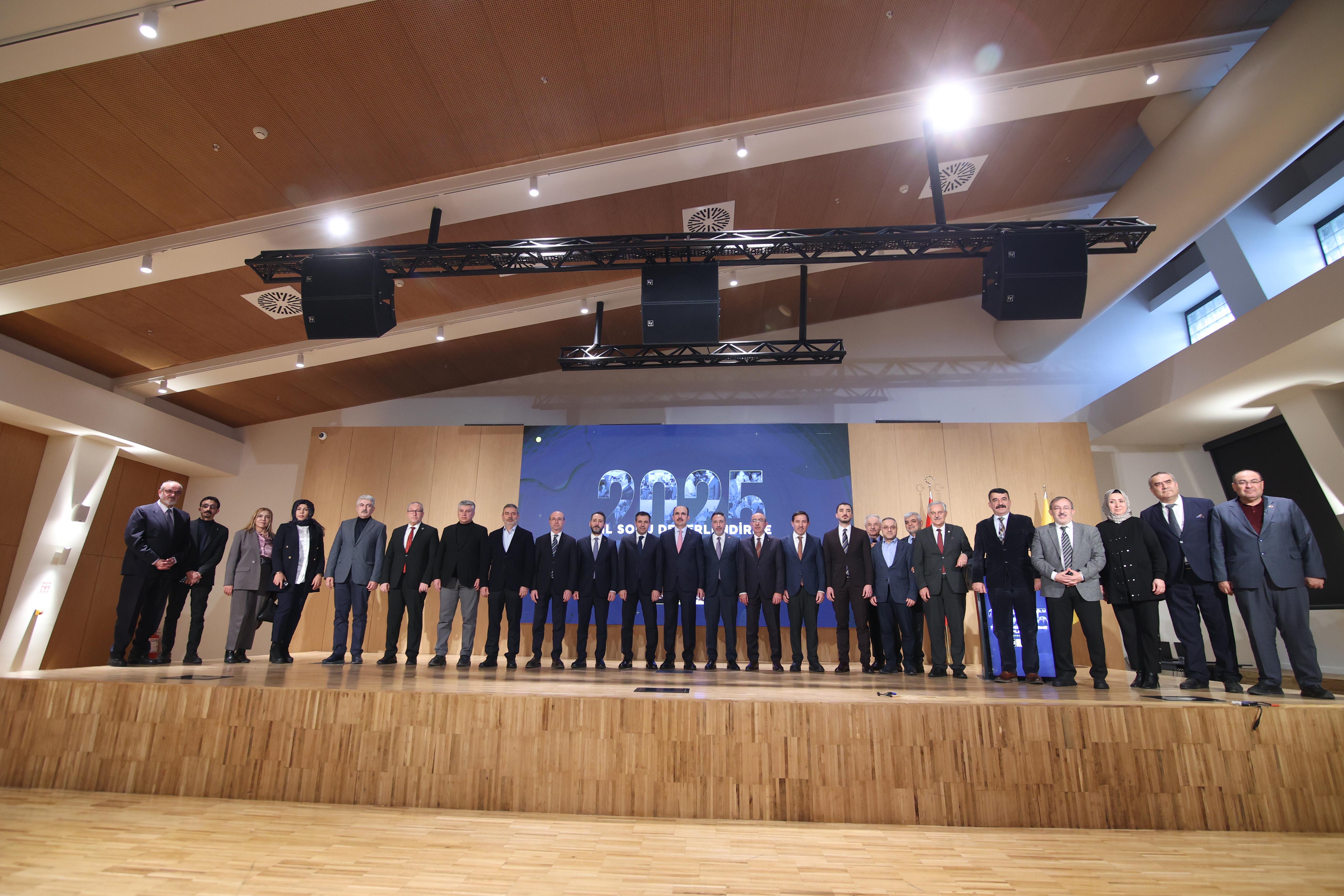 BAŞKAN ALTAY: “KONYA’MIZIN VE KONYALI HEMŞEHRİLERİMİZİN GELECEĞİ İÇİN ÇALIŞIYORUZ” - Görsel 1