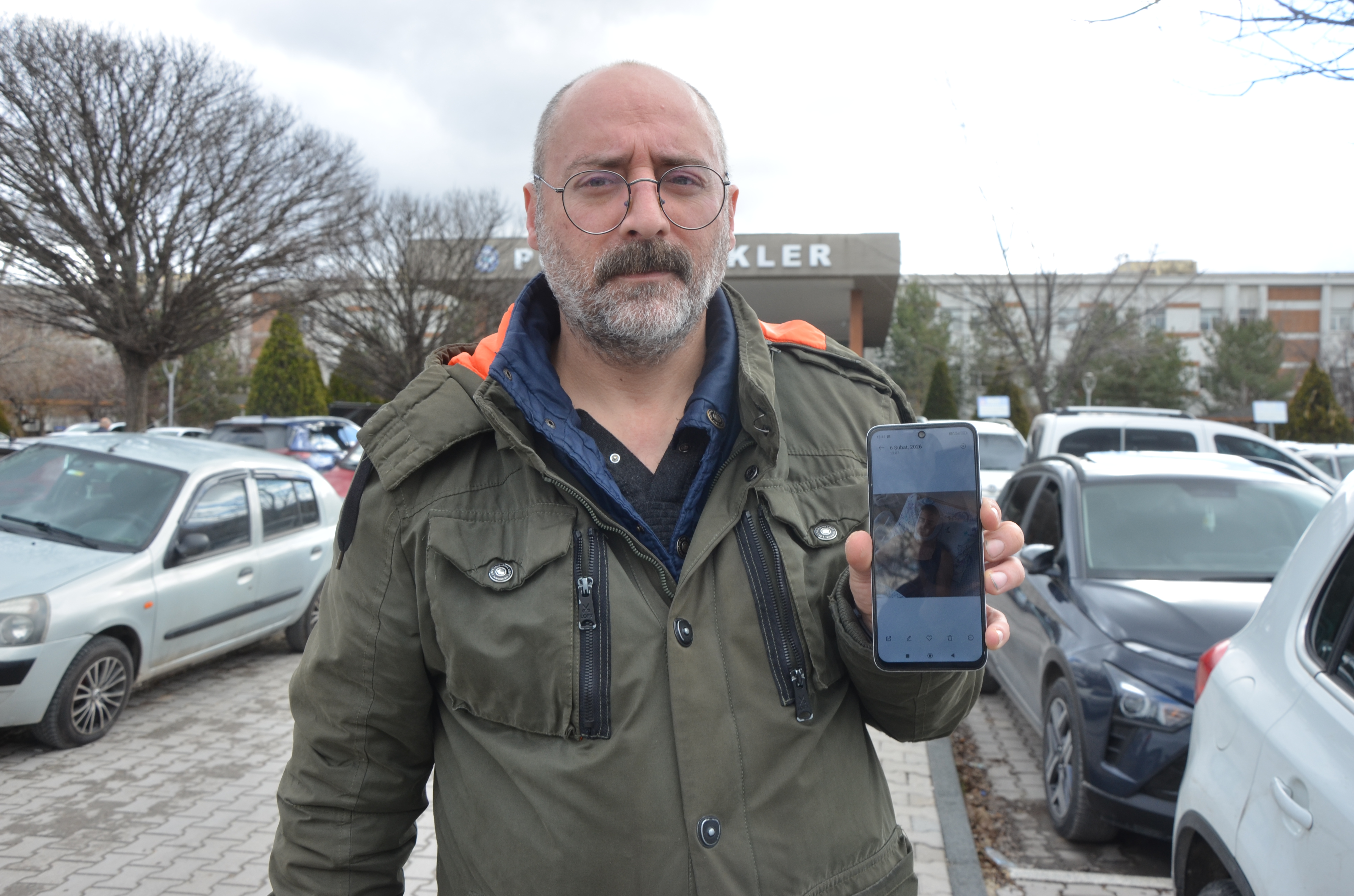 Eskişehir- Tartıştıkları liseliyi omuriliğini  ve  Çenesini kıran  biri sınıf arkadaşı 4 öğrenci tutuklandı - Görsel 4