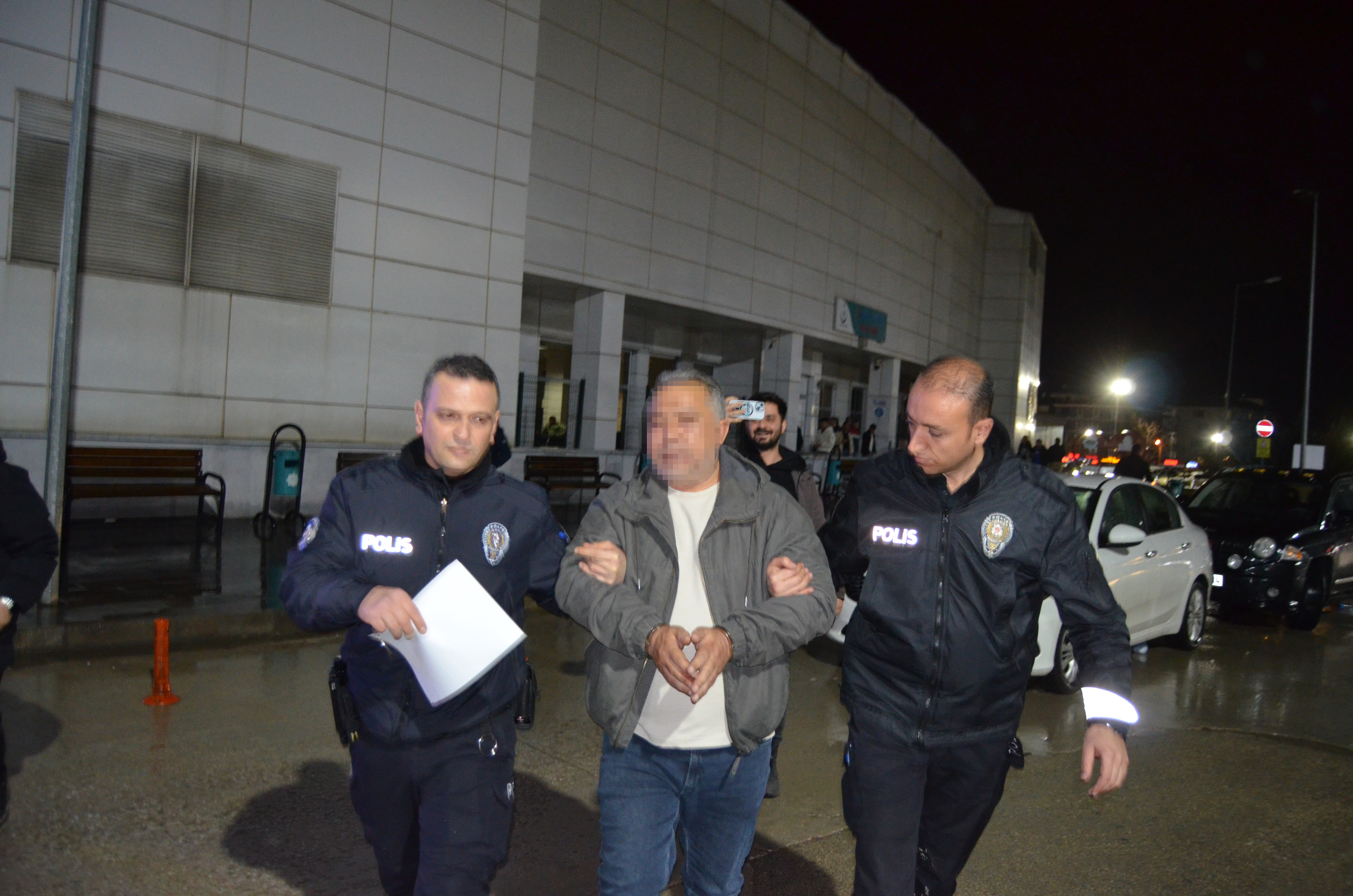 Niğde’de trafikte çıkan silahlı kavgada 2 kişi öldü; şüpheli Aksaray'da yakalandı - Görsel 8