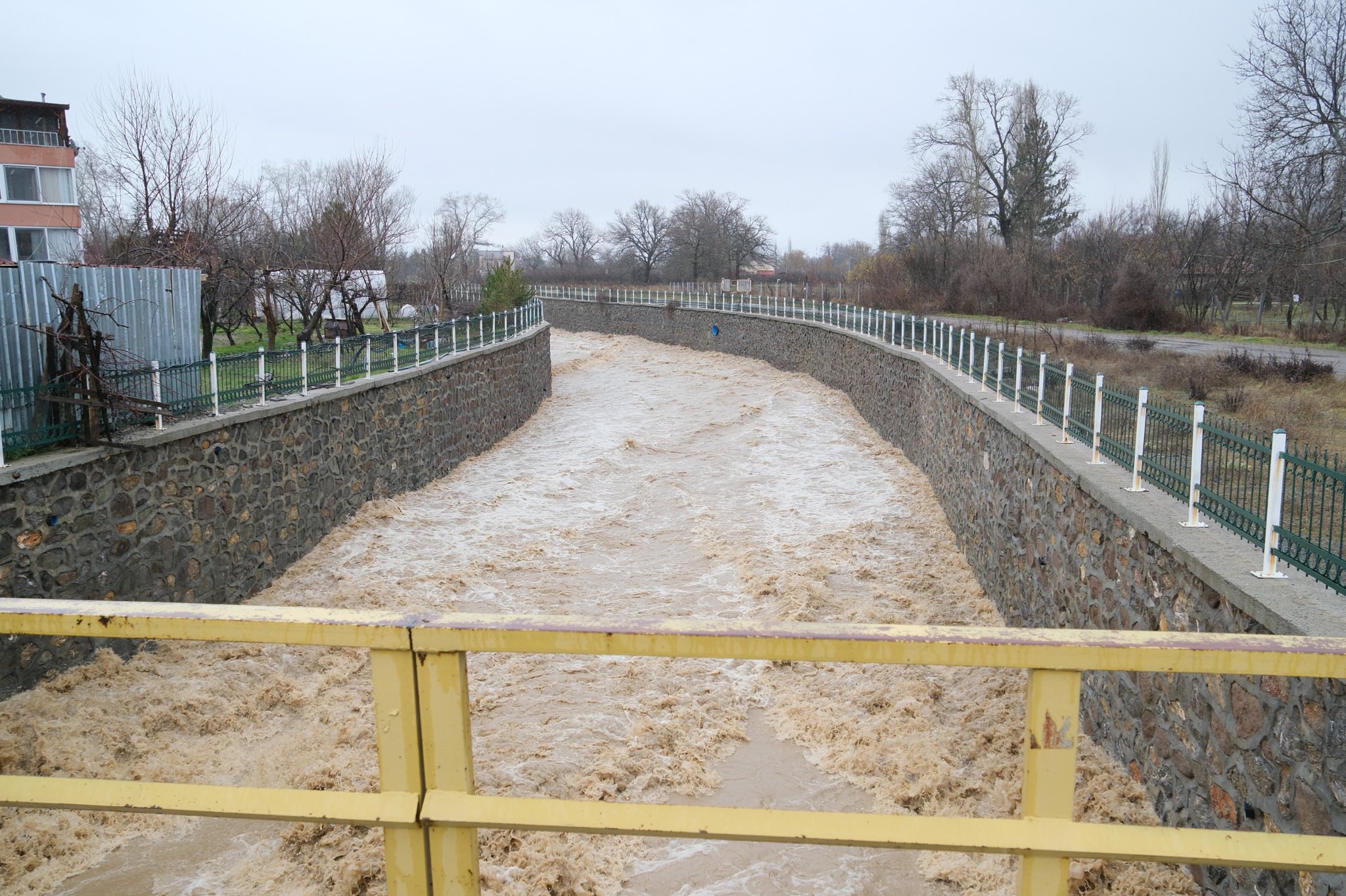 Seydişehir’de Şiddetli Yağış ve Fırtına: Başkan Ustaoğlu Sahada İncelemelerde Bulundu - Görsel 3