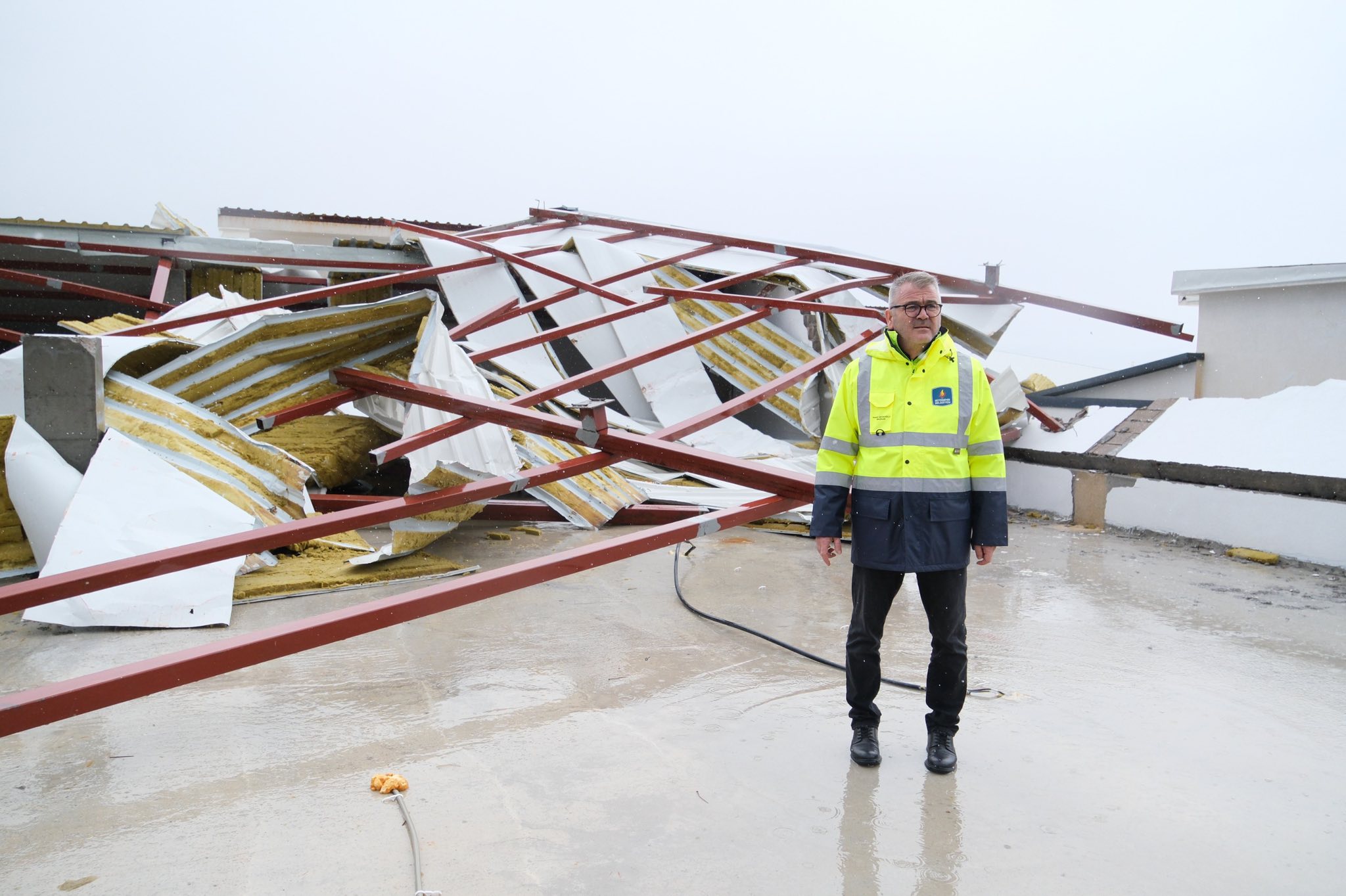 Seydişehir’de Şiddetli Yağış ve Fırtına: Başkan Ustaoğlu Sahada İncelemelerde Bulundu - Görsel 10