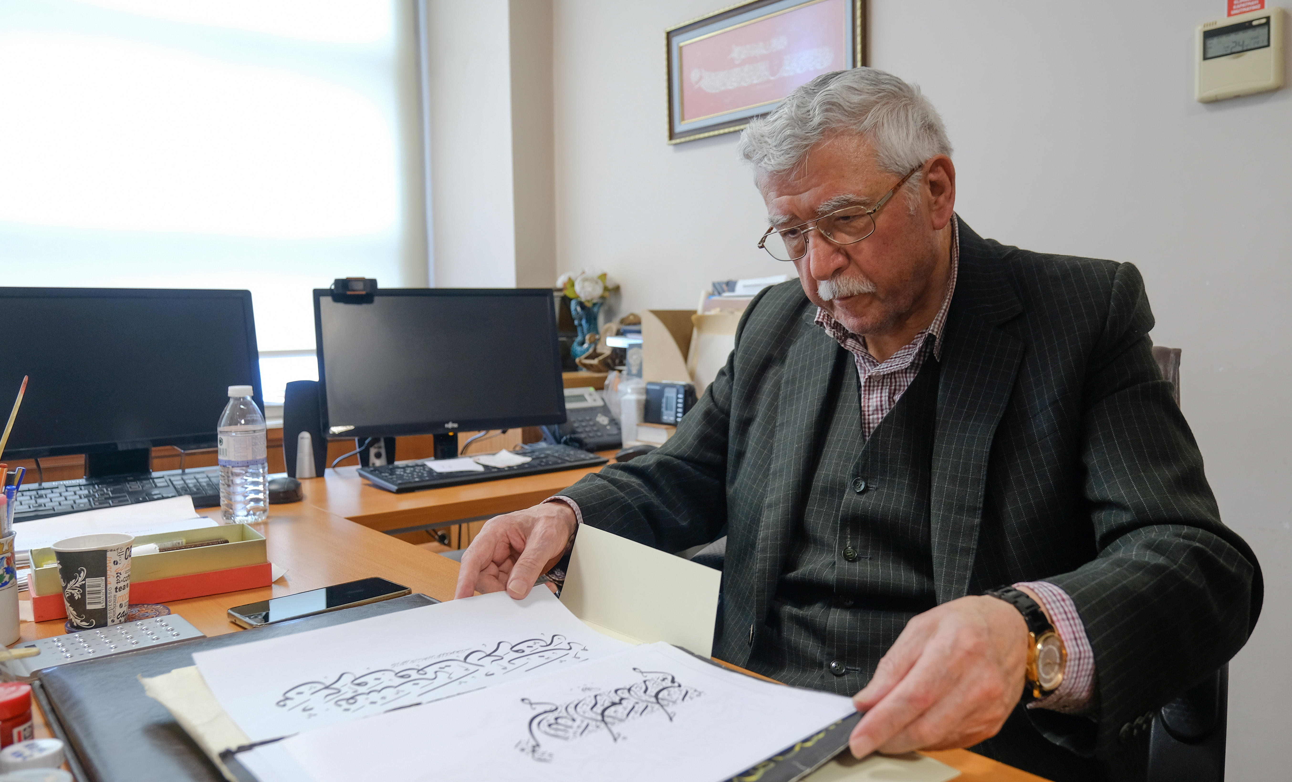 ‘Yaşayan İnsan Hazineleri’ ödüllü hattat Öksüz: Yaptığımız sanat, kültür mirasımızın ürünleri - Görsel 4