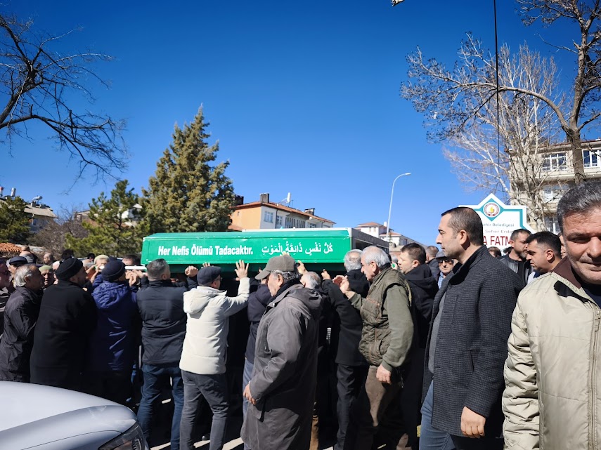 Sağlık Camiasının Acı Kaybı: Mustafa Çabuk Son Yolculuğuna Uğurlandı - Görsel 2