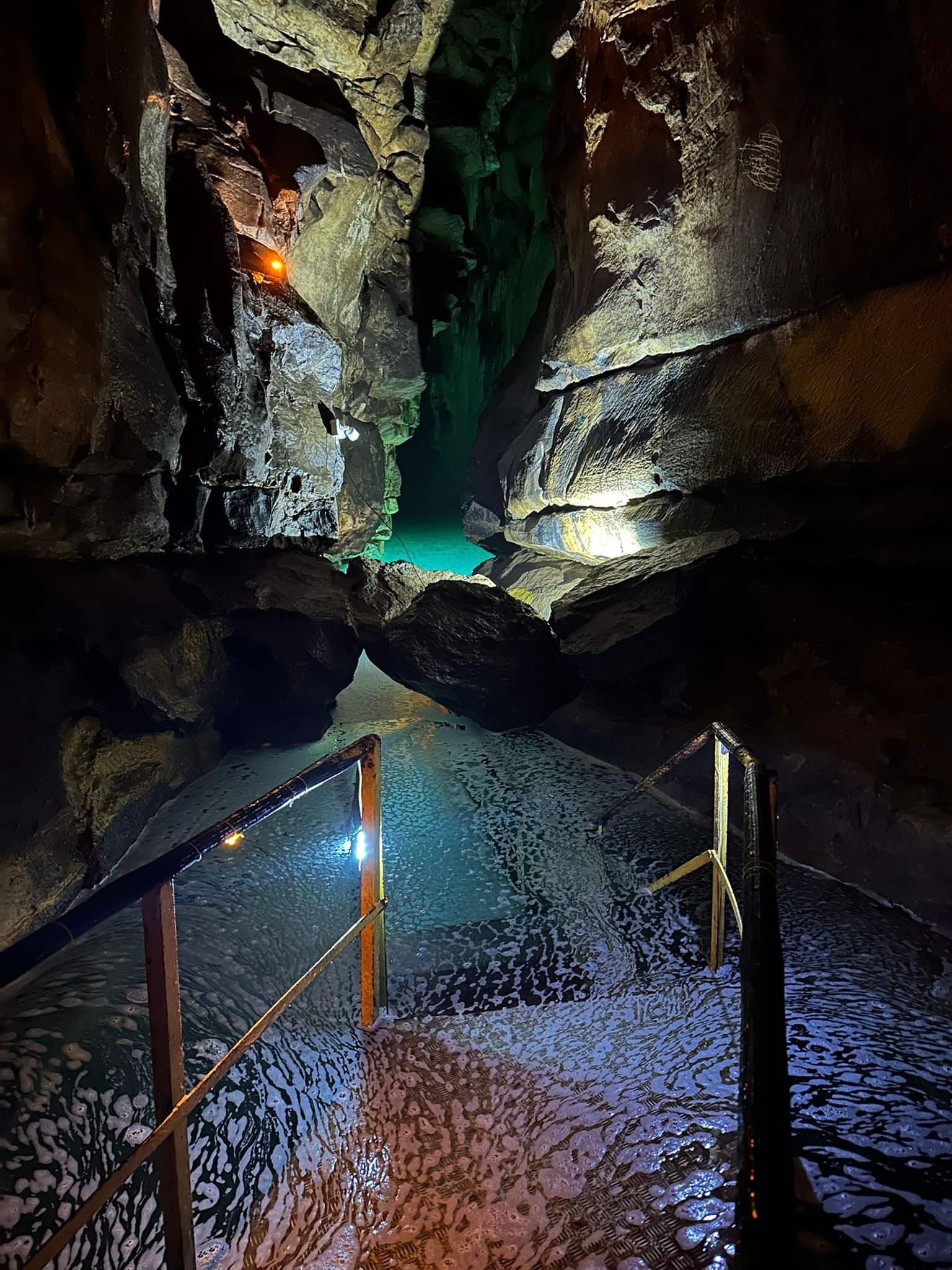 SEYDİŞEHİRDE 56 Yıl Sonra Gelen Mucize: Tınaztepe Mağarası’nda Su Seviyesi 50 Metre Yükseldi! - Görsel 3