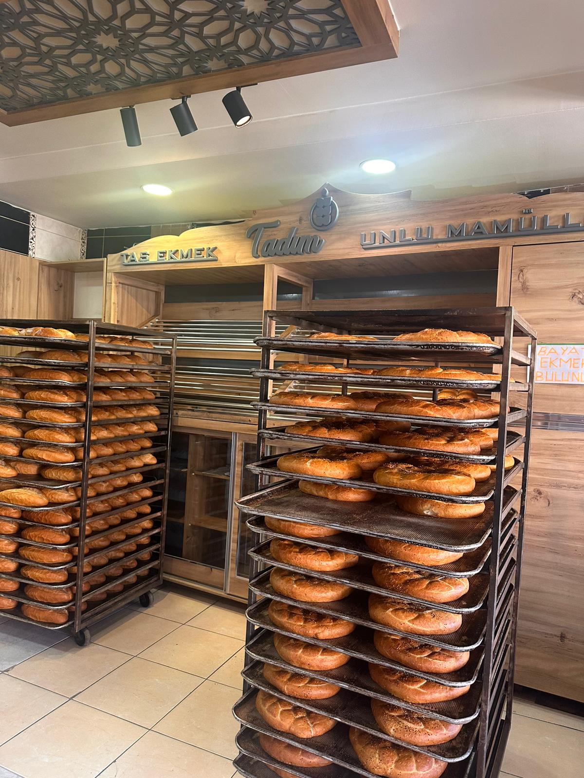 Bozkır’da Ramazan Bereketi: Tadım Taş Ekmek’ten Dev Kampanya!  Çiftli  ekmeğin fiyatını 15 TL - Görsel 2