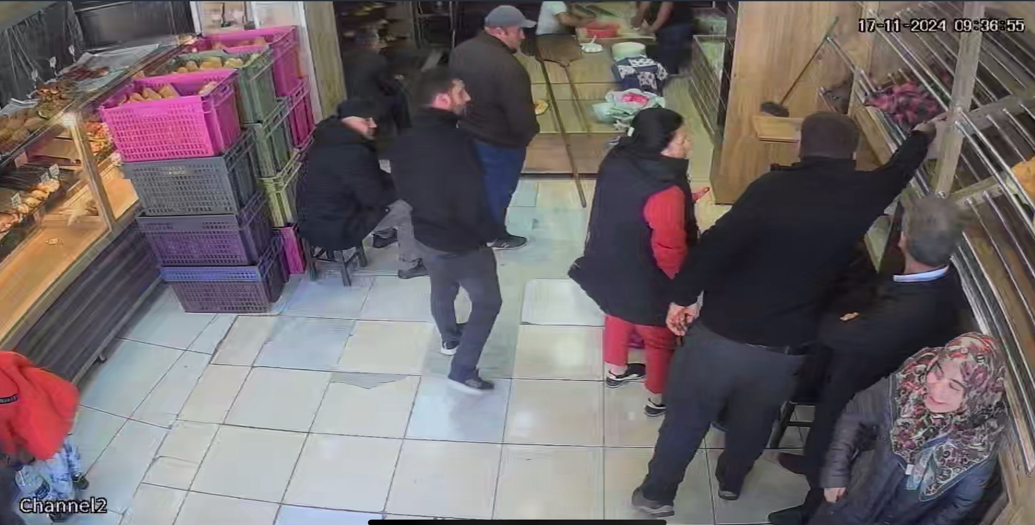 Bozkır’da Ramazan Bereketi: Tadım Taş Ekmek’ten Dev Kampanya!  Çiftli  ekmeğin fiyatını 15 TL - Görsel 4