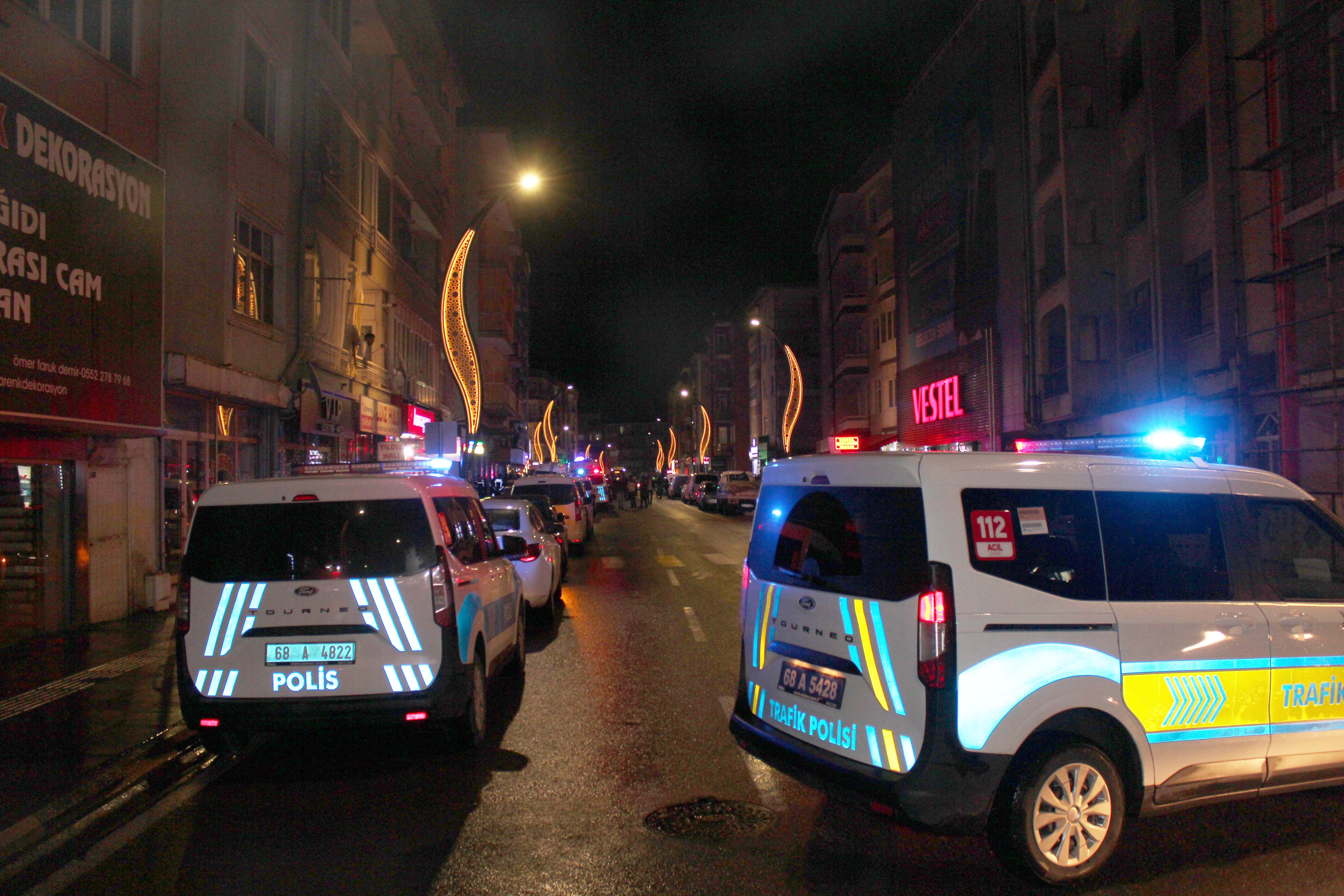 Aksaray'da 2'si kadın 3 kişi ölü bulundu - Görsel 6