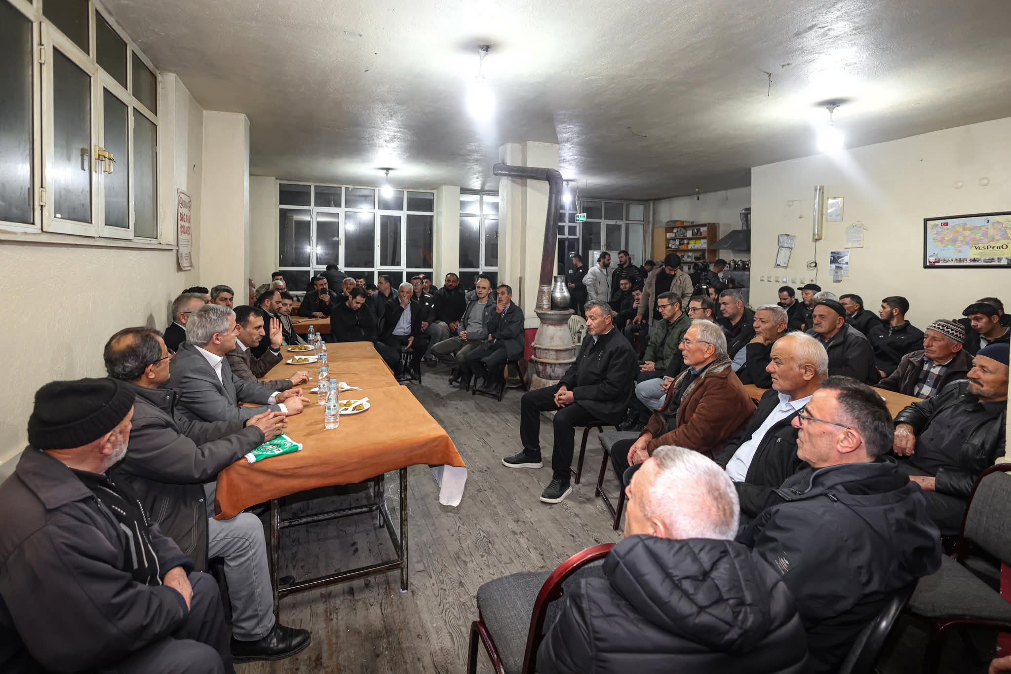 AK PARTİ İL BAŞKANI ÖZGÖKÇEN’DEN ÇAVUŞ MAHALLESİNE ZİYARET - Görsel 2