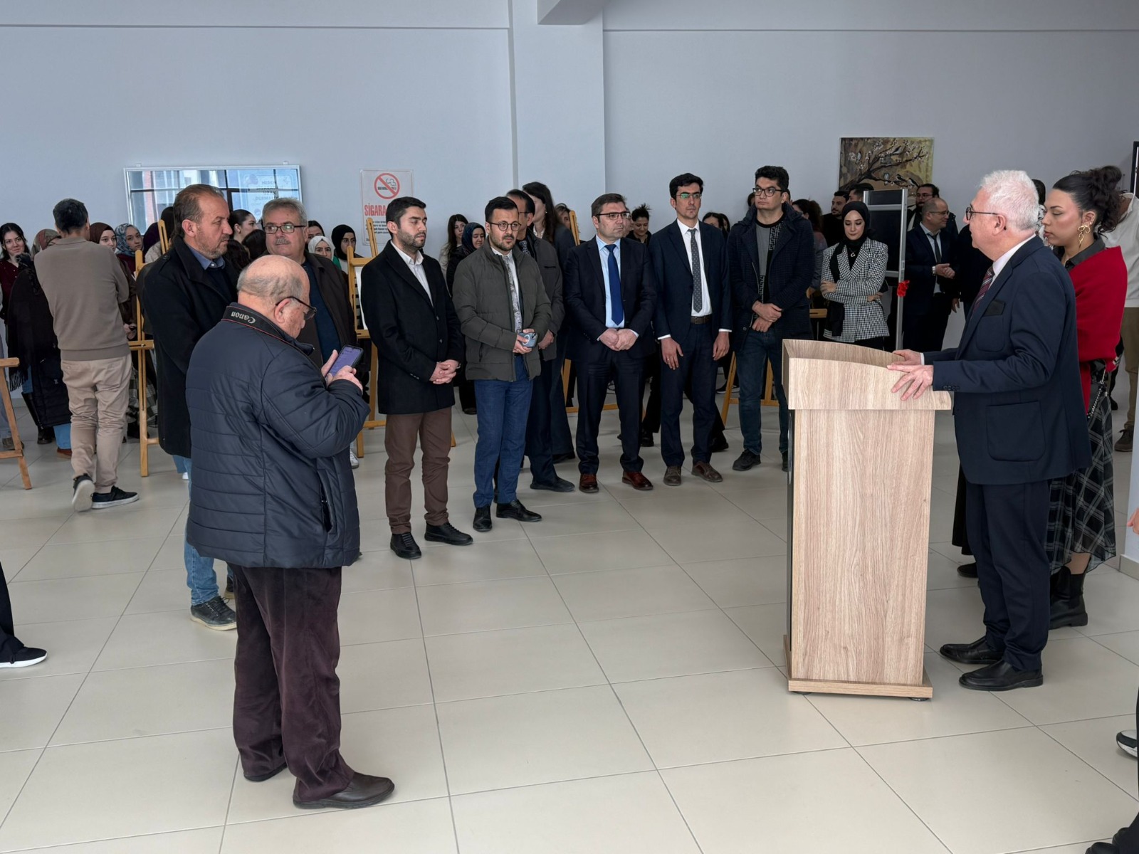  Seydişehir Sağlık Hizmetleri Meslek Yüksekokulumuzda “Bağımlı Olma, Hayata Bağlan” Resim Sergisi Açıldı - Görsel 7