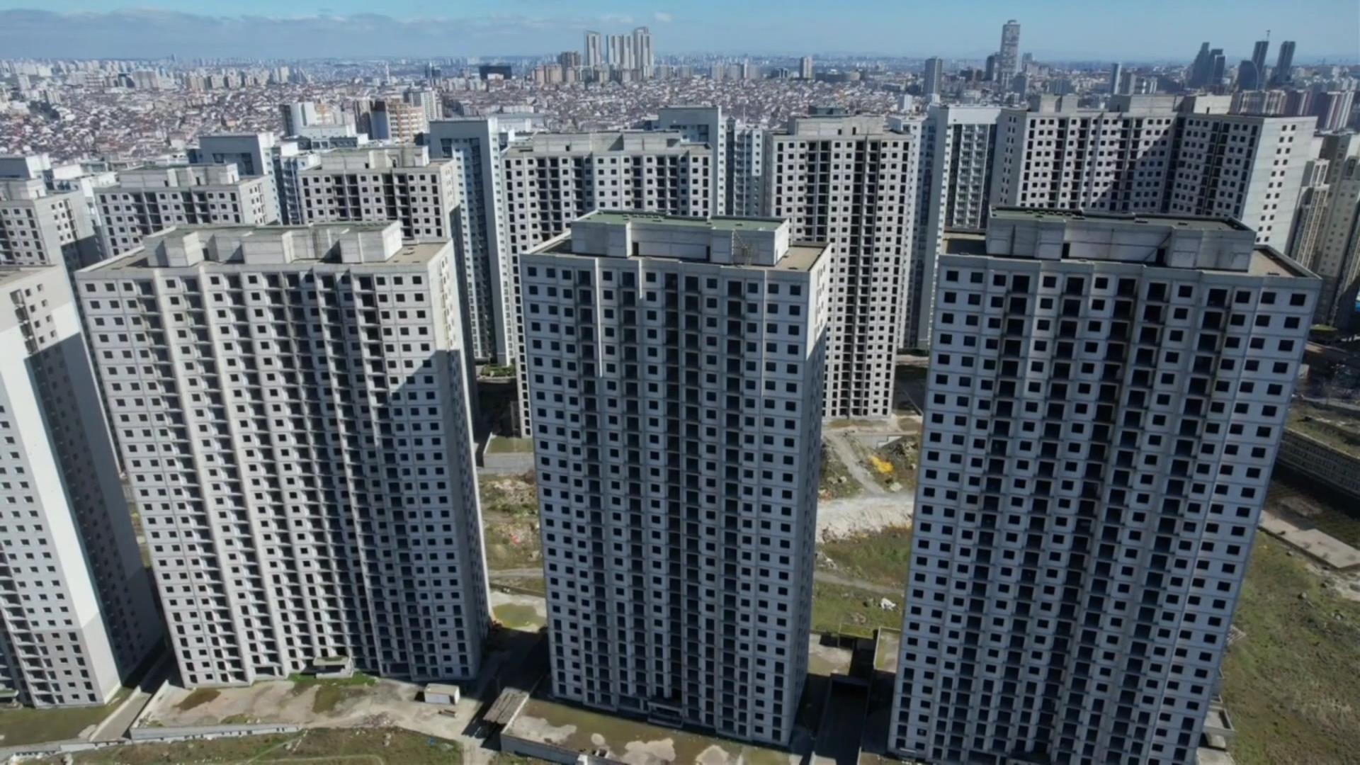 İstanbul - Esenyurt'ta 15 yıldır gökdelenlerin inşaatı sürüyordu; şirket iflas etti - Görsel 2