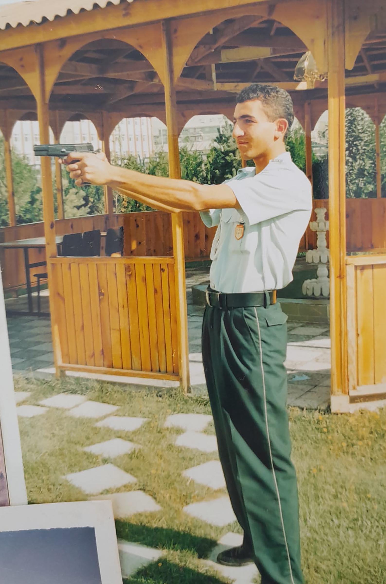 78 yaşındaki annenin tek isteği, 22 yıldır bakımını üstlendiği oğlunun güneşi görmesi - Görsel 9