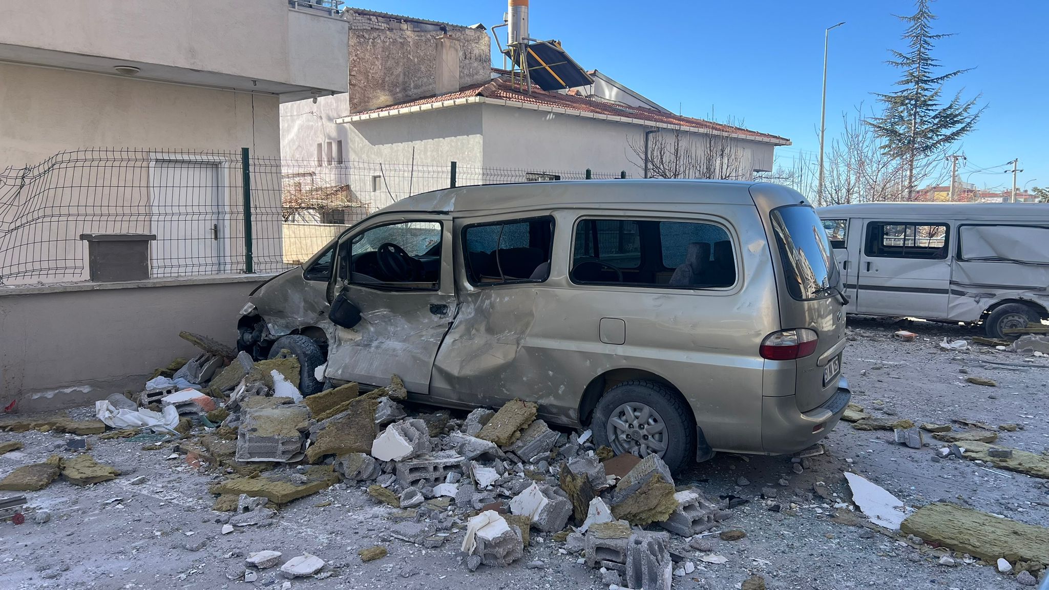 Niğde’de doğal gaz kaynaklı patlama: 16 yaralı - Görsel 8