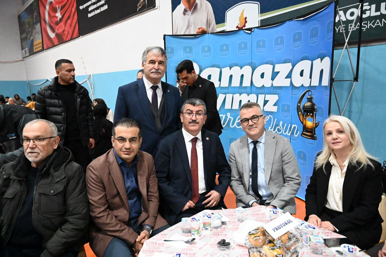 AK Parti Seydişehir Teşkilatından Vefa İftarı - Görsel 4