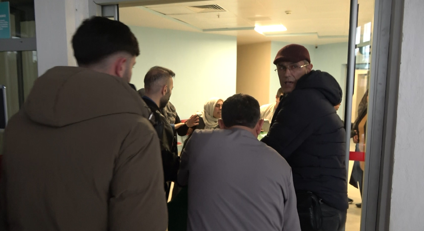 Aksaray - Boşanma aşamasındaki eşini anne ve babasının mezarı başında öldürüp, baldızını yaraladı - Görsel 8