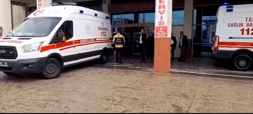 Seydişehir -Antalya kara yolunda yolcu otobüsü devrildi; 3'ü ağır, 20 yaralı - Görsel 4