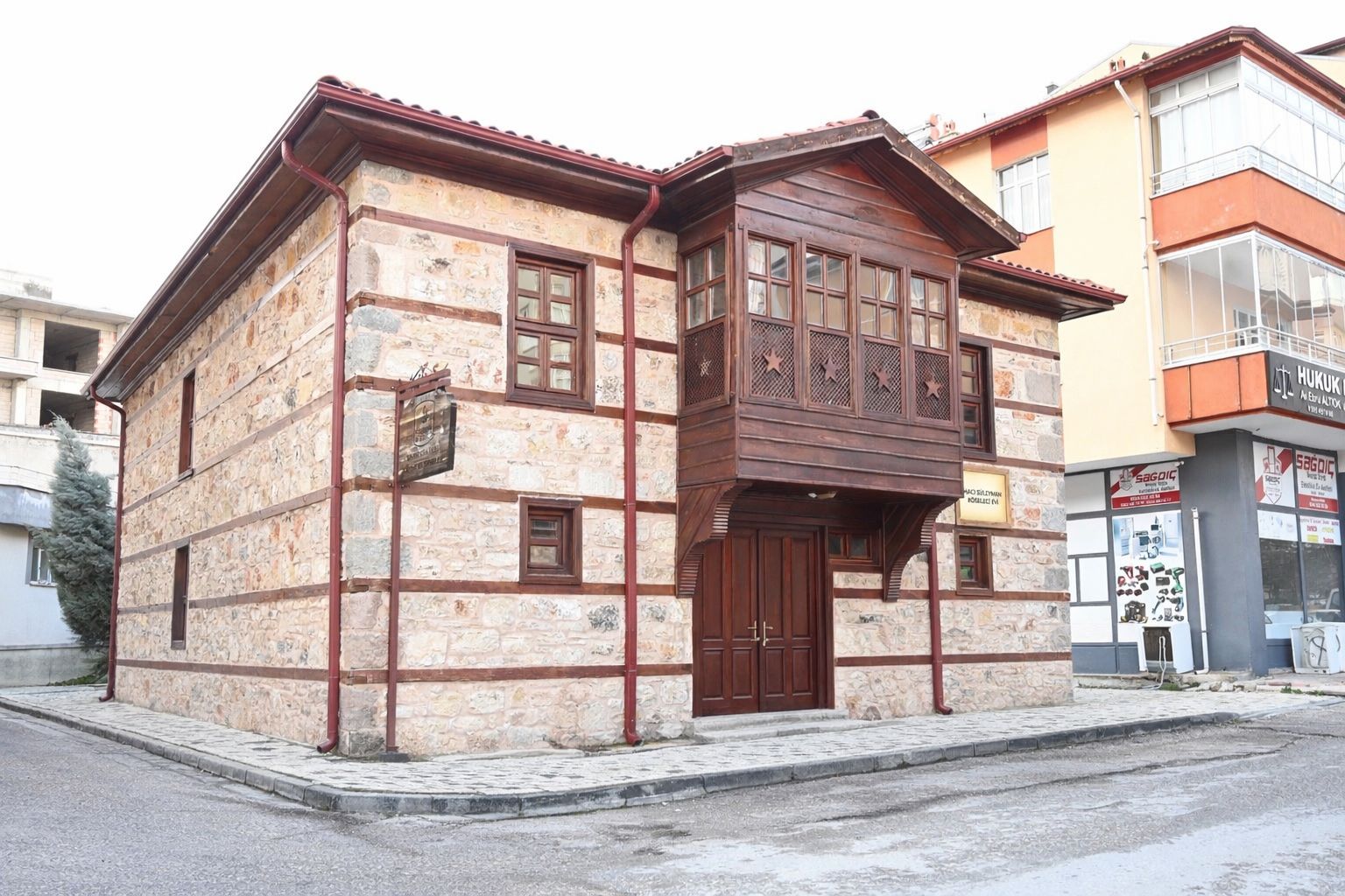 EMEKLİLER LOKALİ YENİ YERİNDE HİZMET VERMEYE BAŞLADI - Görsel 3