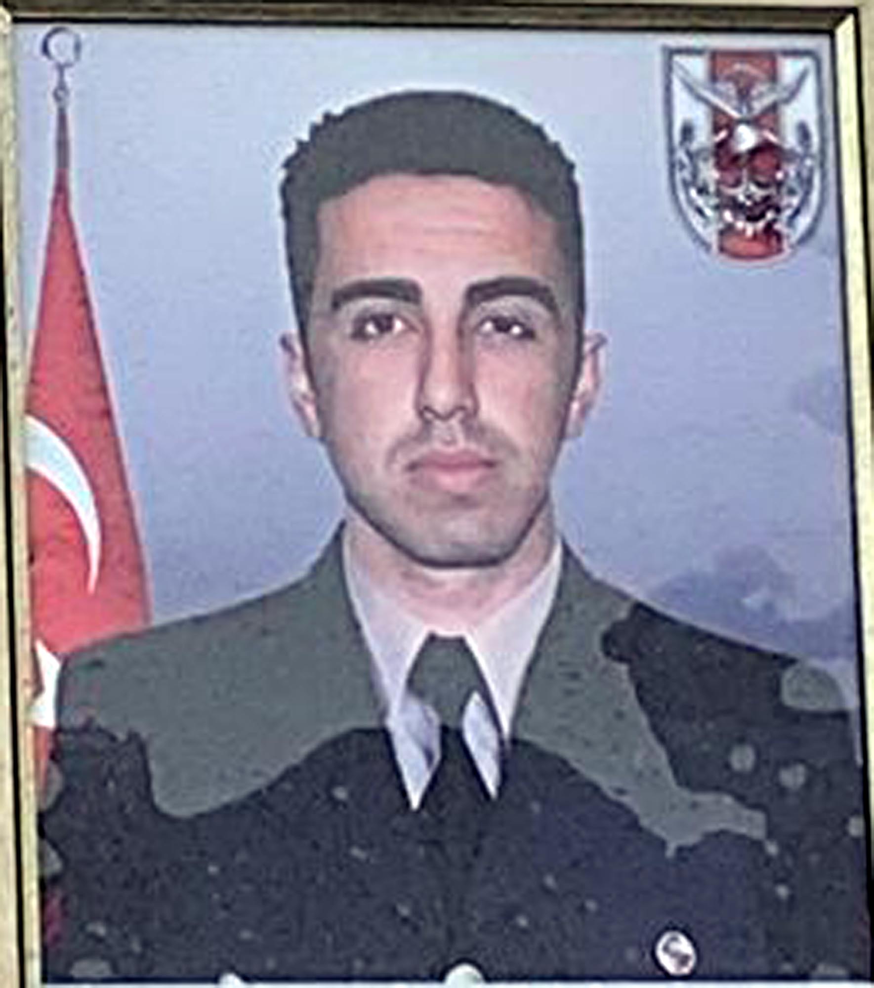 Şehit Uzman Çavuş Selman Akarsel İçin Iğdır’da Tören: Naaşı Konya’ya Gönderildi - Görsel 3