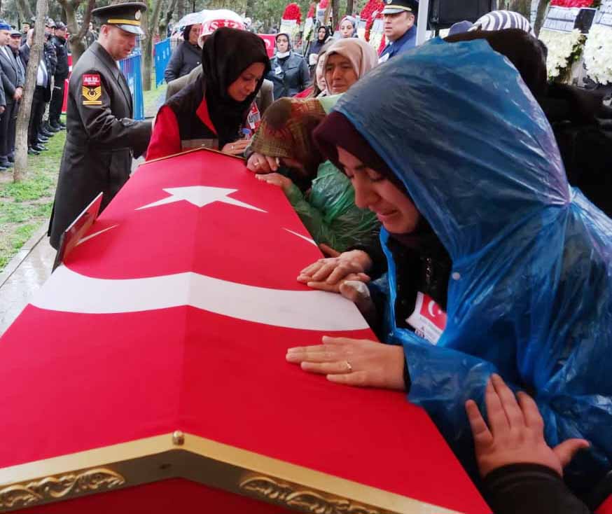 Kaza şehidi uzman çavuş, memleketi Konya’da toprağa verildi - Görsel 9
