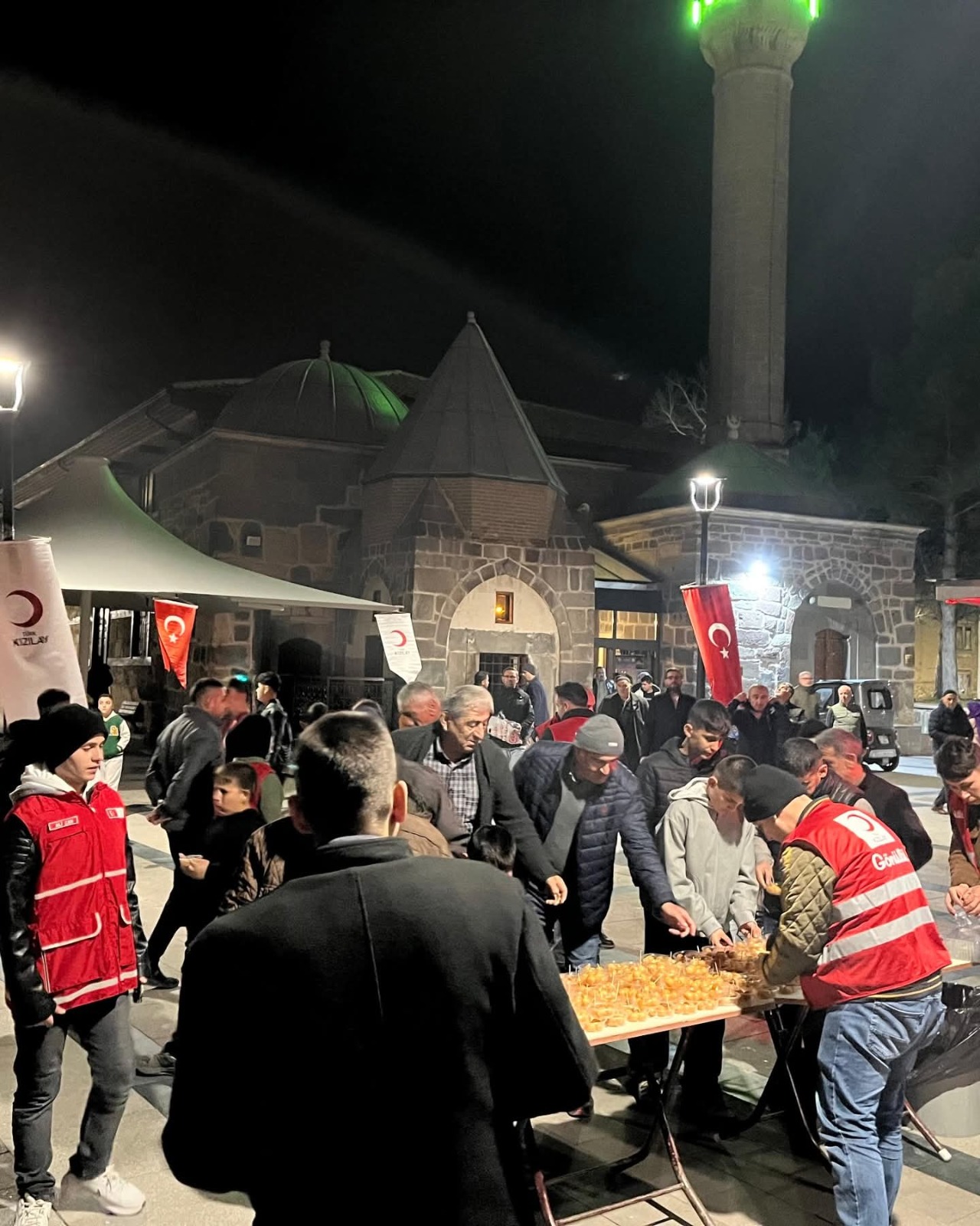 Seydişehir Kızılay’dan Ramazan’da Gönül Köprüsü: 1 Milyon TL’yi Aşan Dev Destek! - Görsel 2