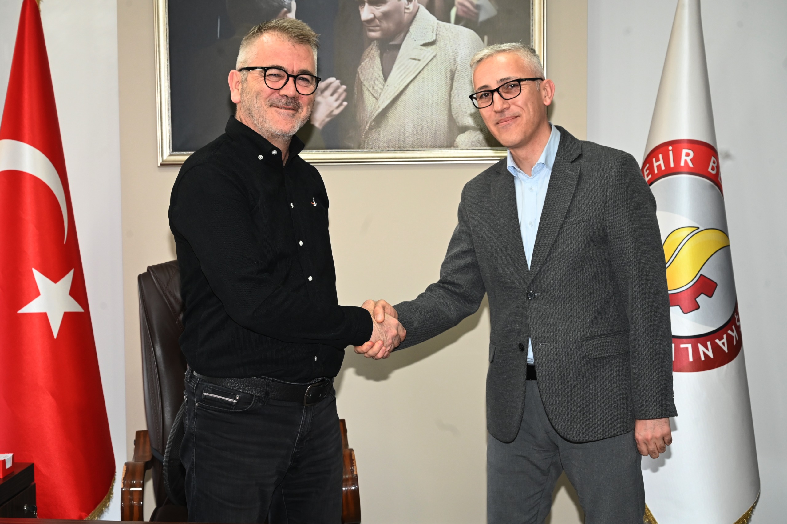 SEYDİŞEHİR BELEDİYESİ VE VAKIFBANK ARASINDA SOSYAL YARDIM İŞBİRLİĞİ PROTOKOLÜ İMZALANDI - Görsel 2