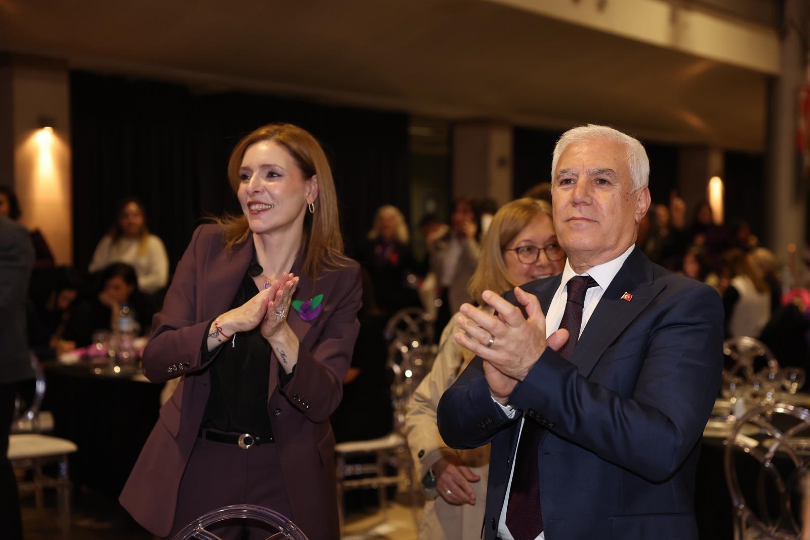 Bursa Büyükşehir Belediyesi’nde Şafak Operasyonu: Başkan Bozbey ve 55 Kişi Gözaltında! - Görsel 2